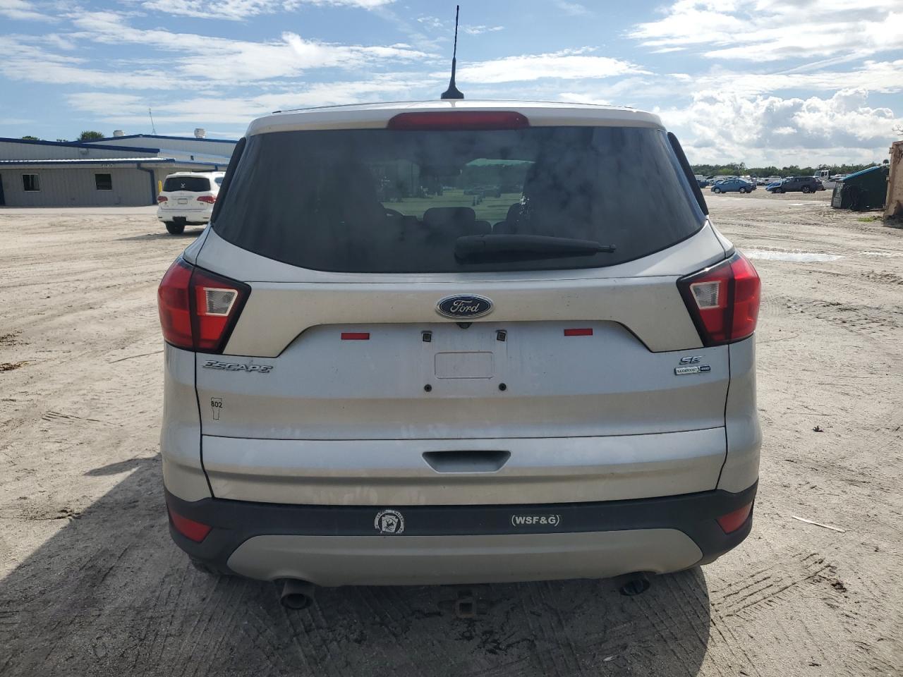 2019 Ford Escape Se - Фото 6