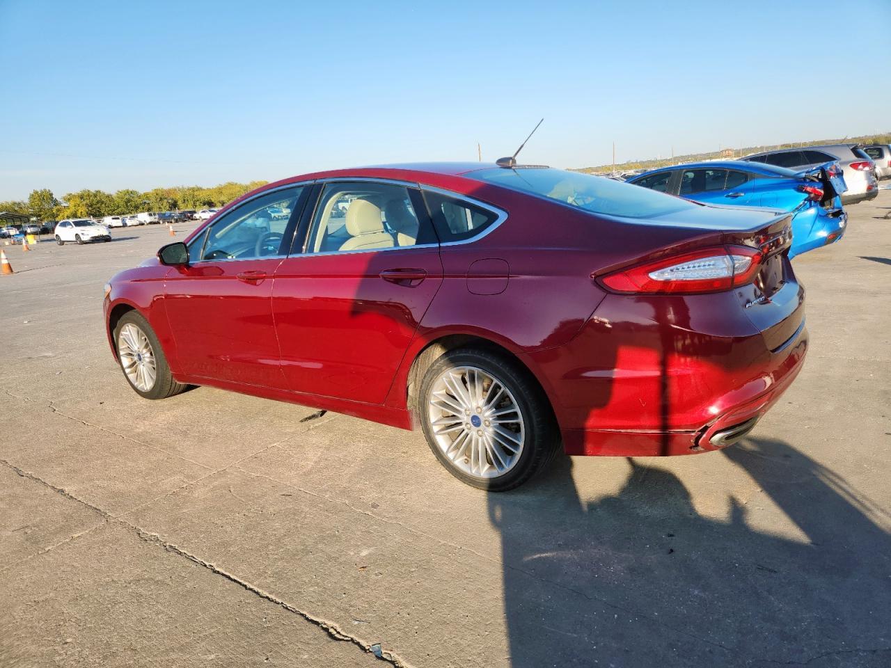 2016 Ford Fusion Se - Image 2