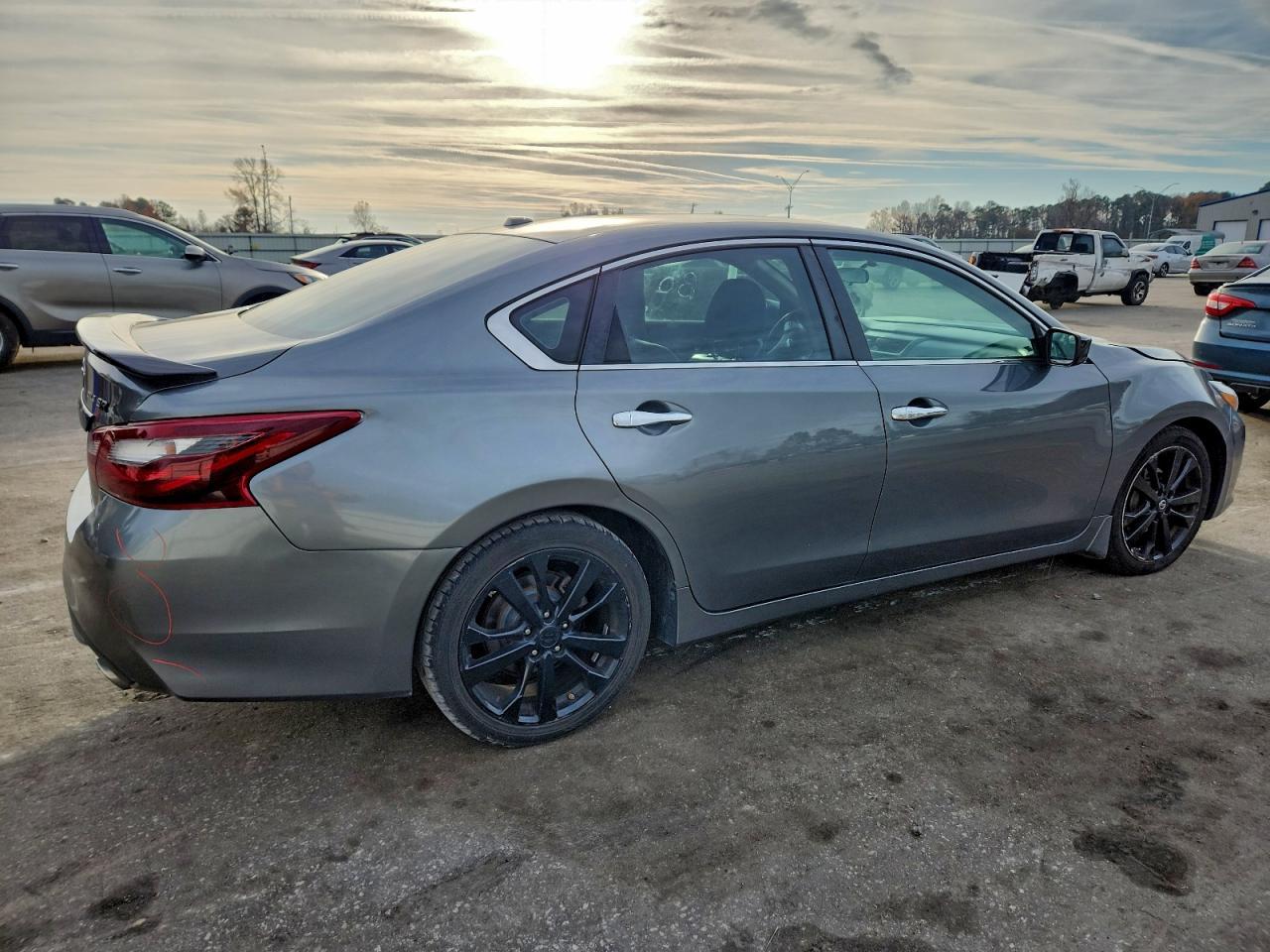 2018 Nissan Altima 2.5 Sr - Фото 3