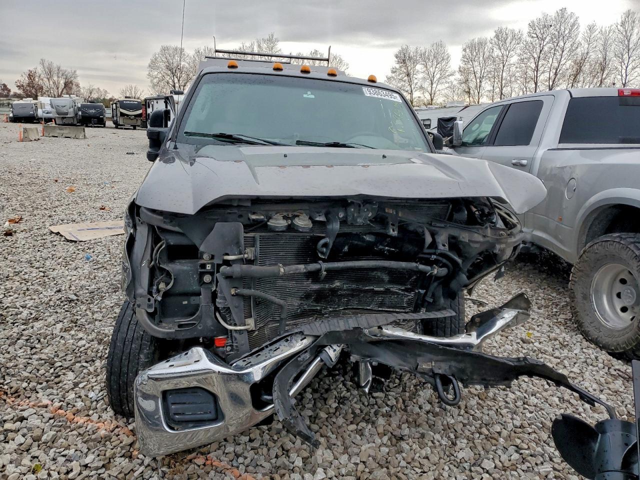 2013 Ford F350 Super Duty - Image 5