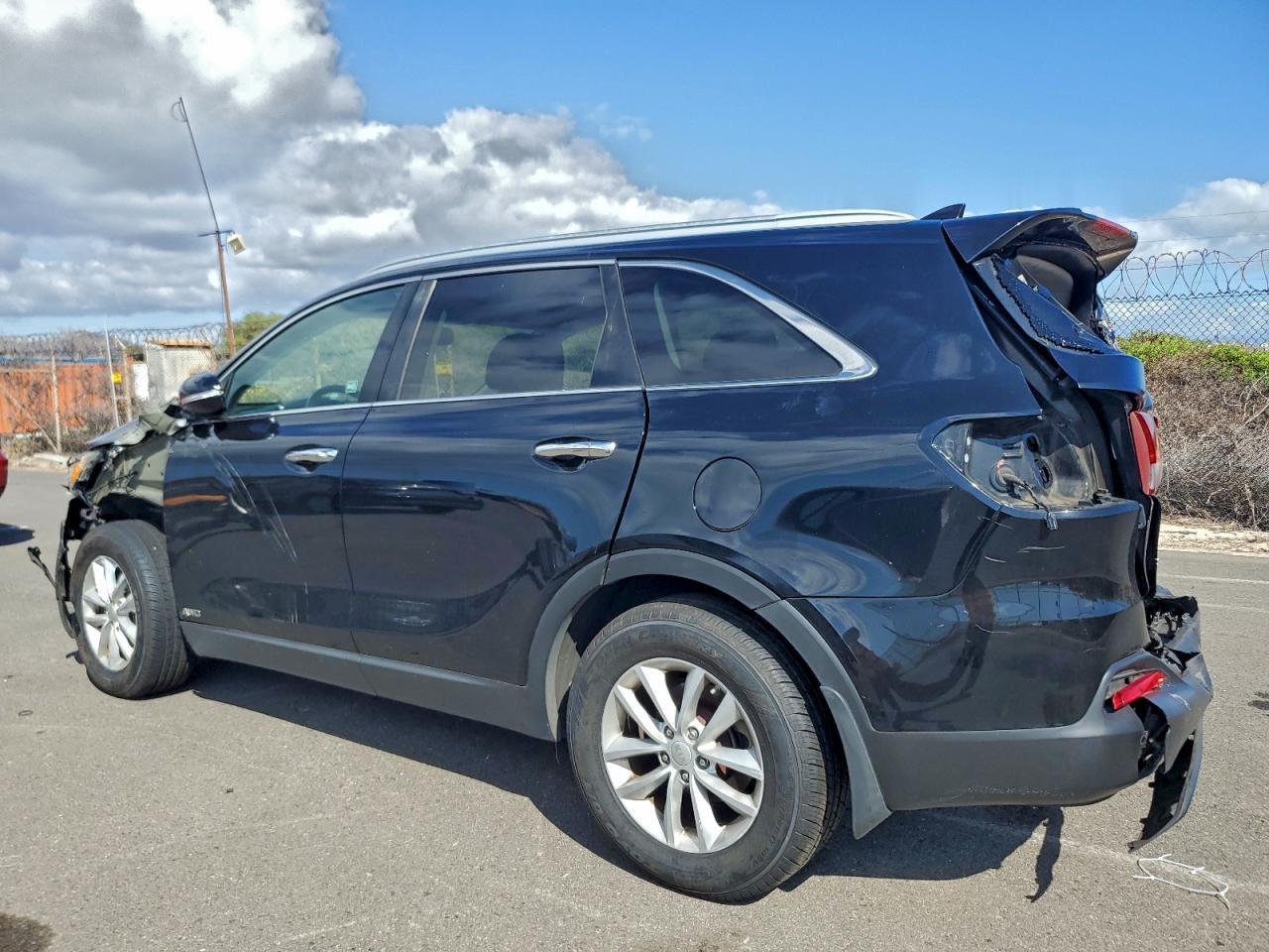 2017 Kia Sorento Lx - Фото 2