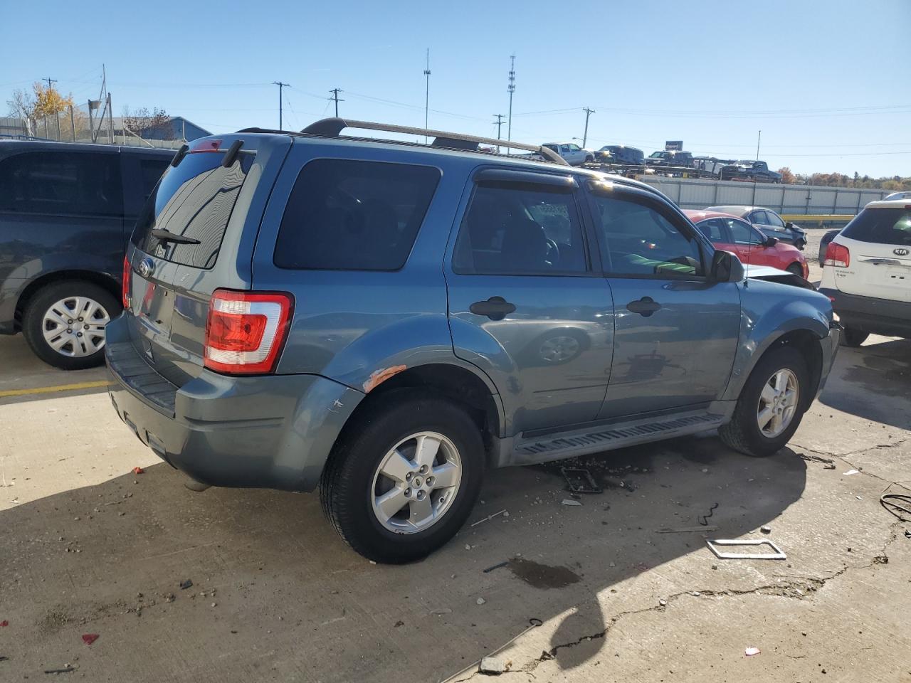 2010 Ford Escape Xlt - Фото 3