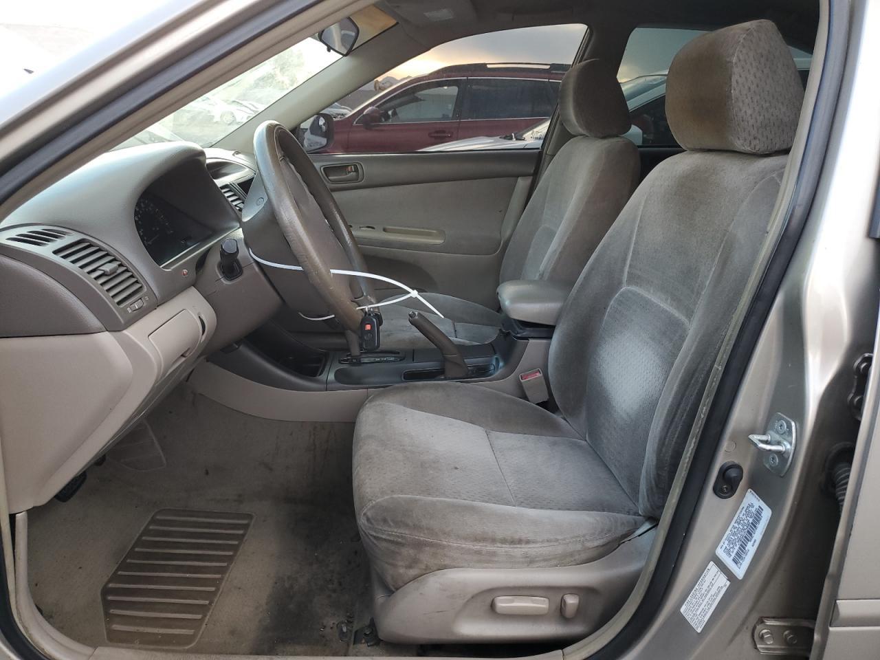 2003 Toyota Camry Le - Фото 7