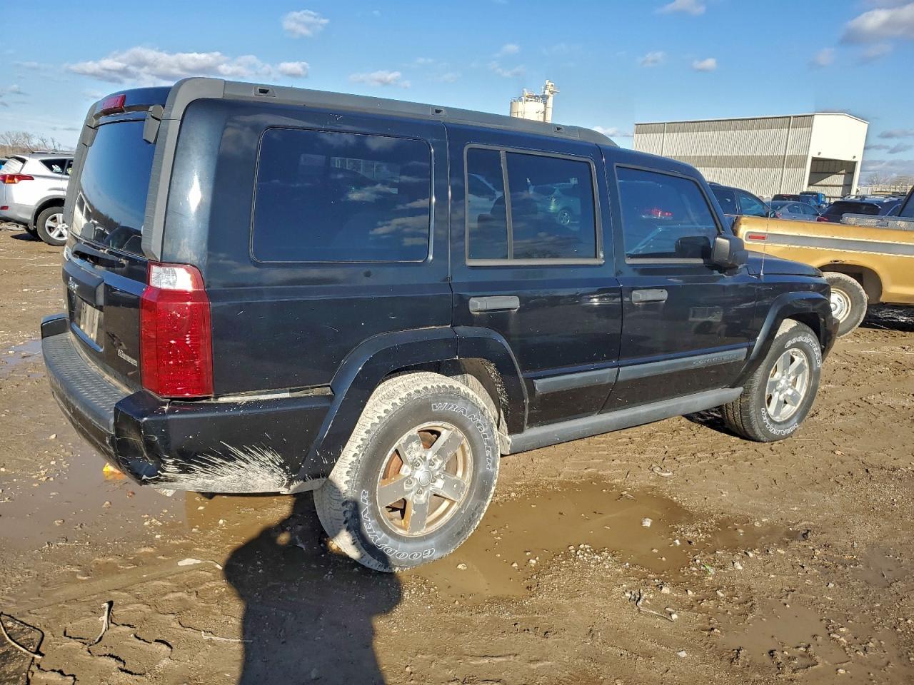 2006 Jeep Commander - Image 3