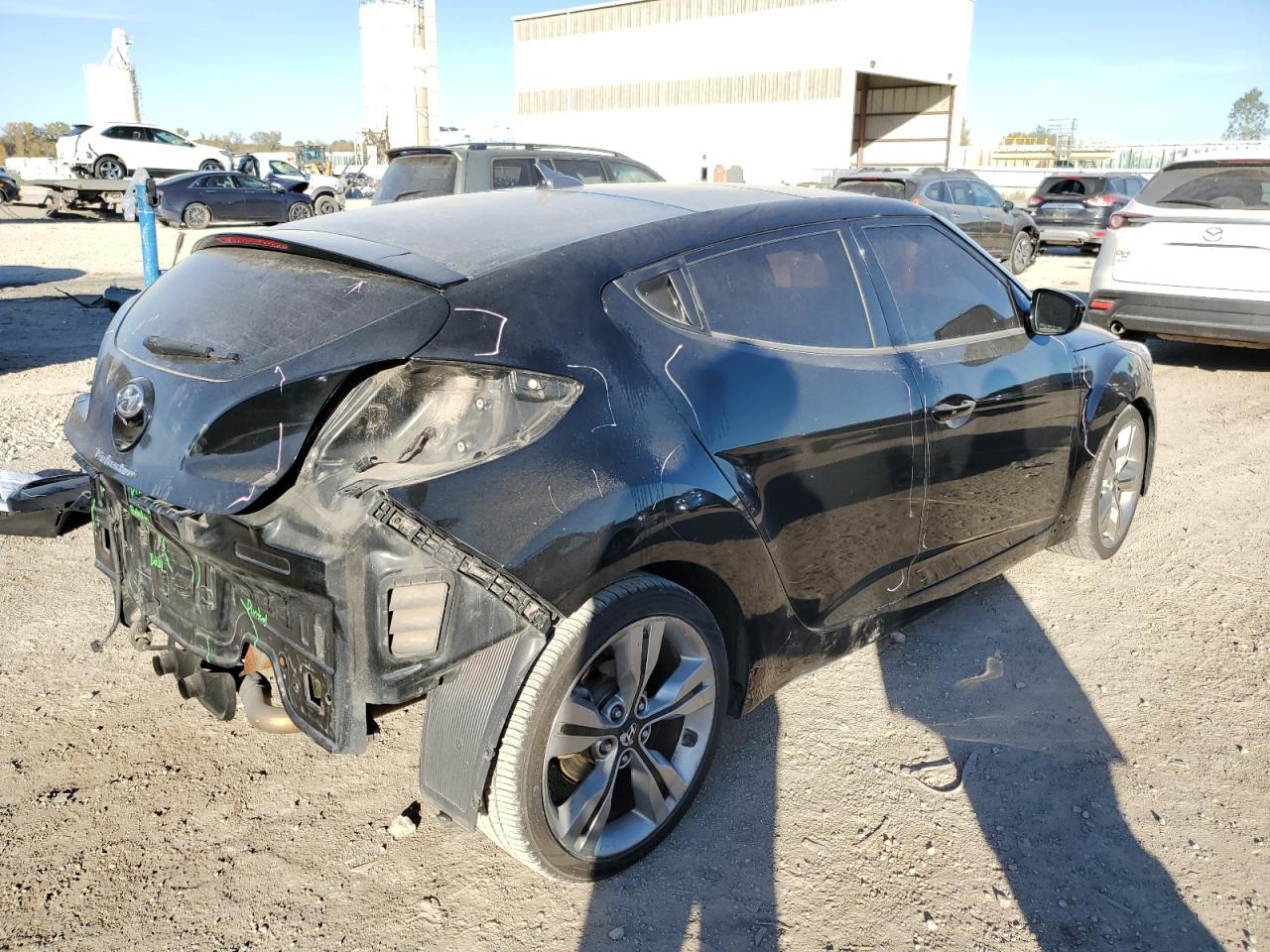 2012 Hyundai Veloster - Image 3