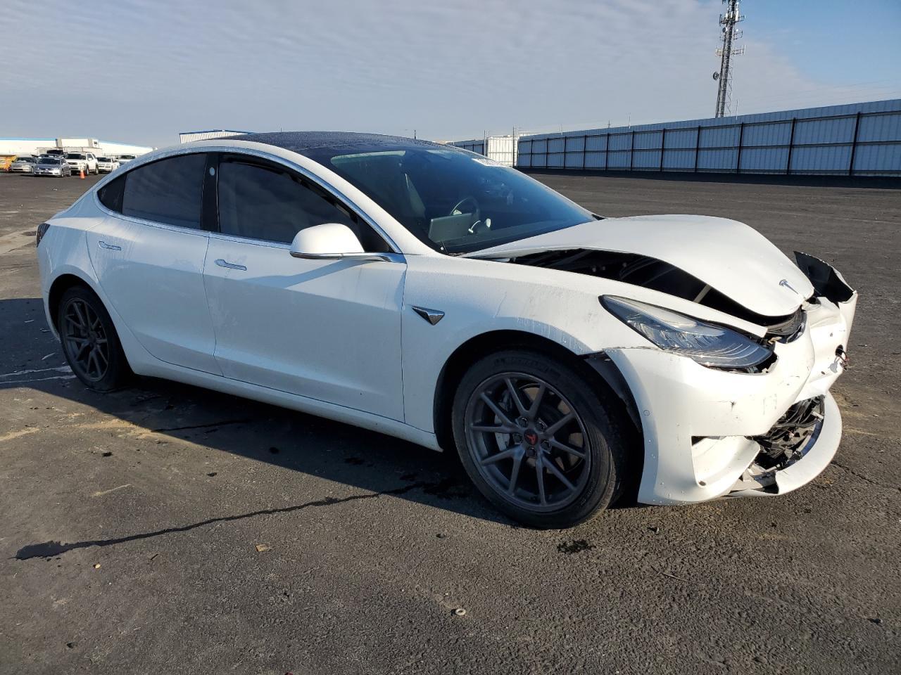 2019 Tesla Model 3 - Image 4