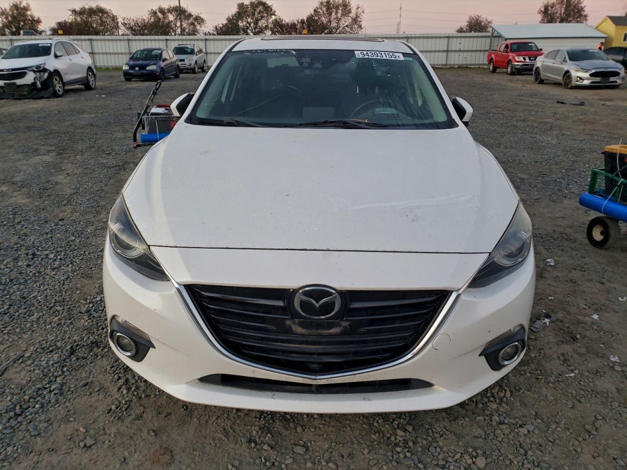 2014 Mazda 3 Grand Touring - Image 5