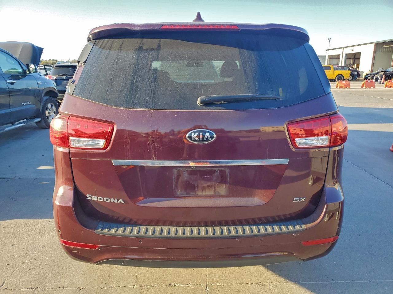 2016 Kia Sedona Ex - Фото 6