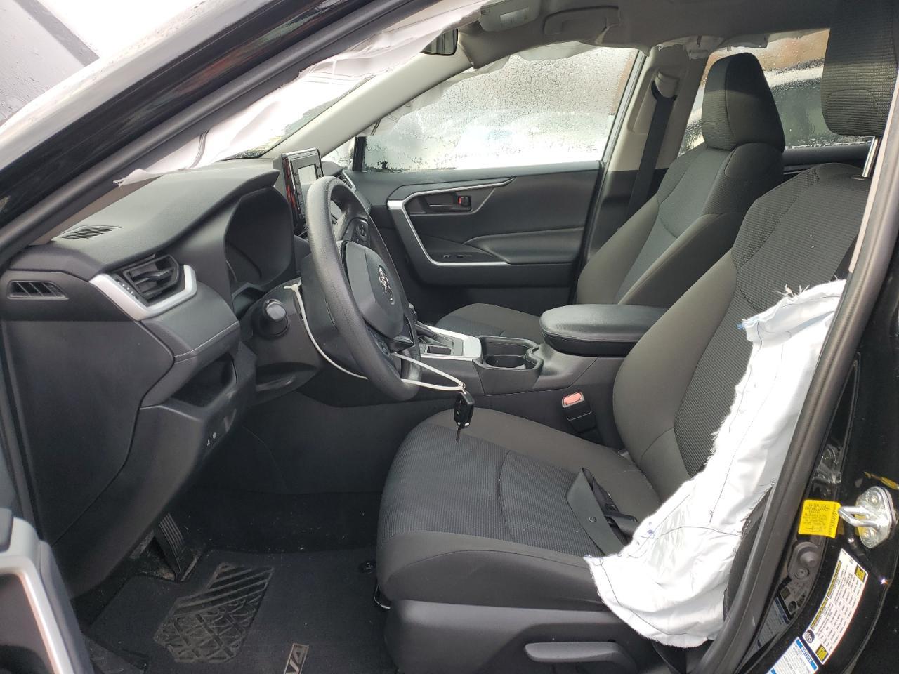 2021 Toyota Rav4 Le - Фото 7