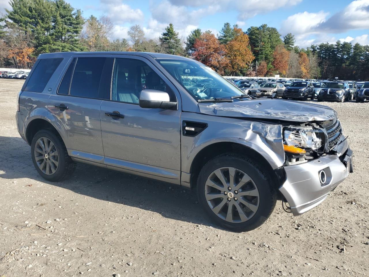 2013 Land Rover Lr2 Hse - Image 4