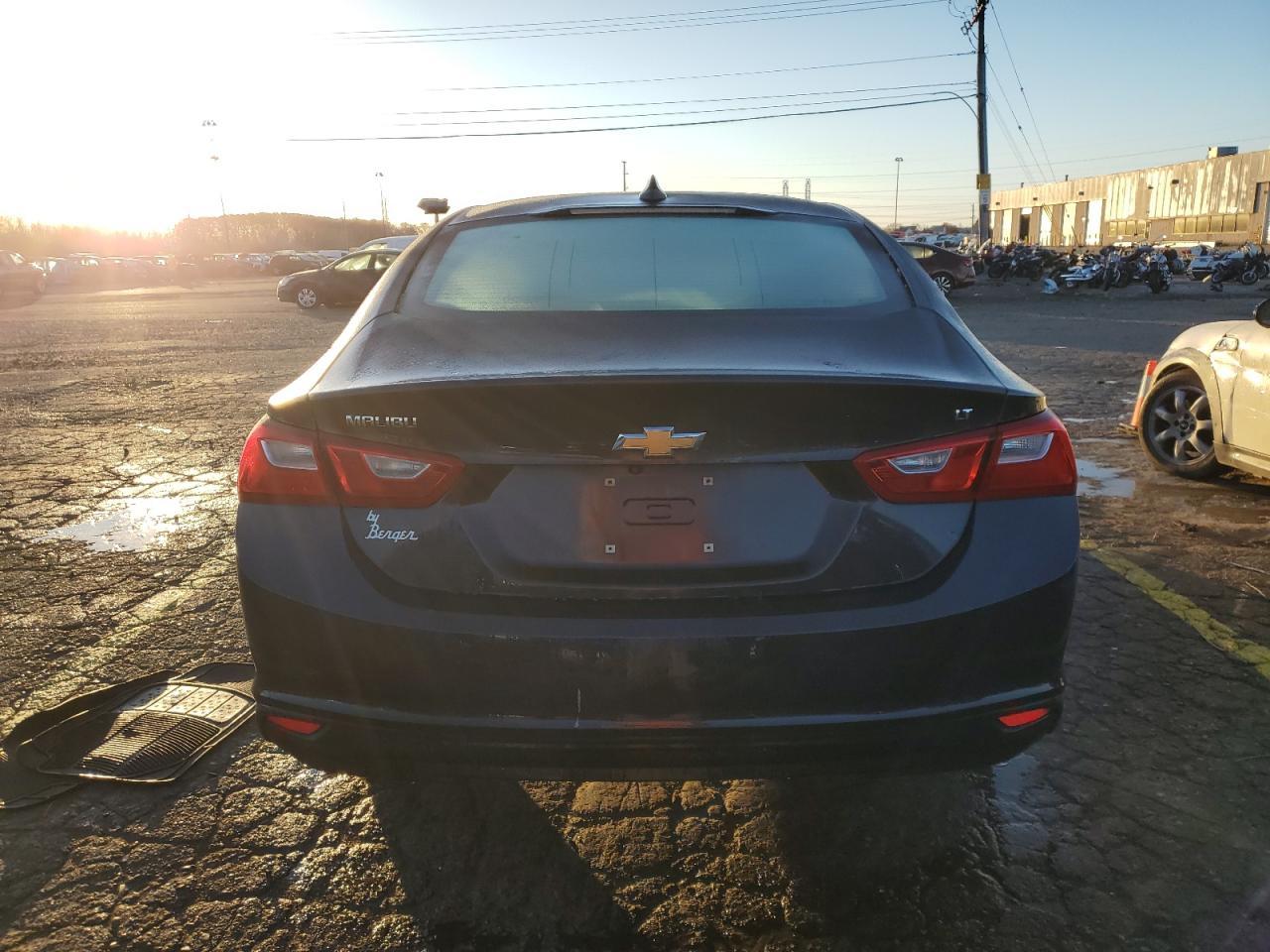 2016 Chevrolet Malibu Lt - Фото 6