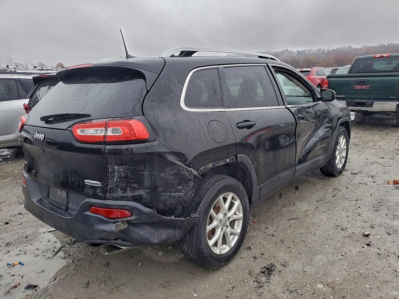2017 Jeep Cherokee Latitude - Фото 3