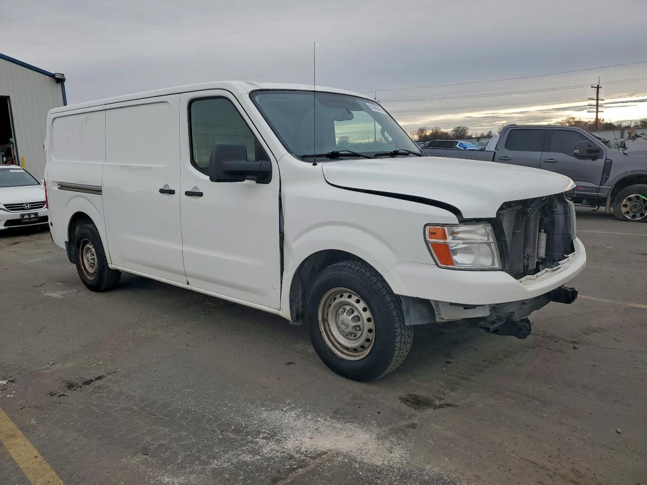 2012 Nissan Nv1500 Delivery Van - Фото 4