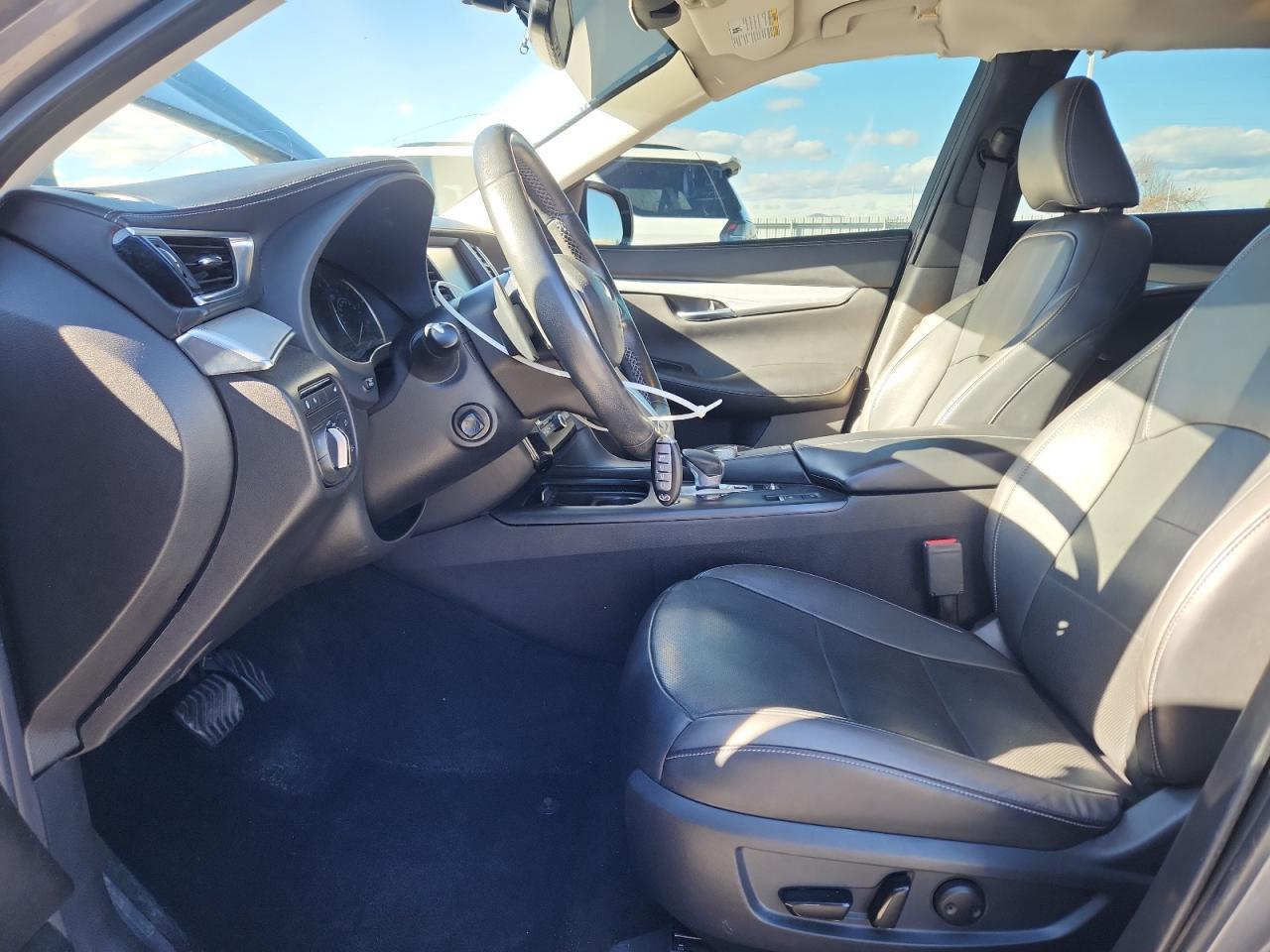 2019 Infiniti Qx50 Essential - Image 7
