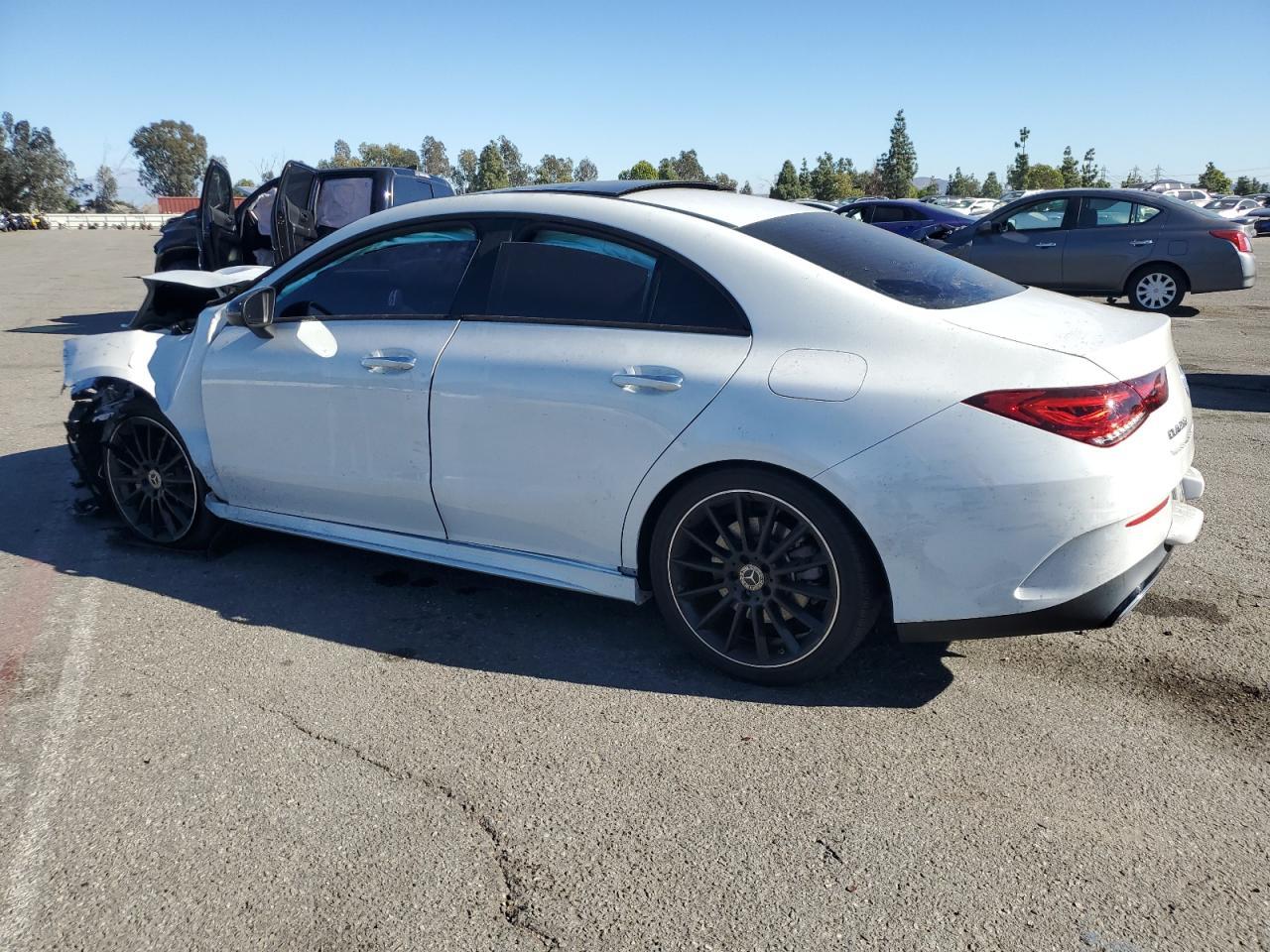 2023 Mercedes-Benz Cla 250 4Matic - Фото 2