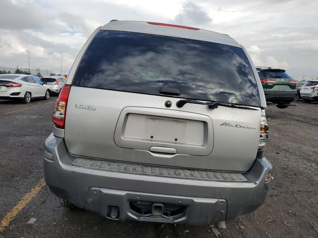 2005 Isuzu Ascender S - Image 6