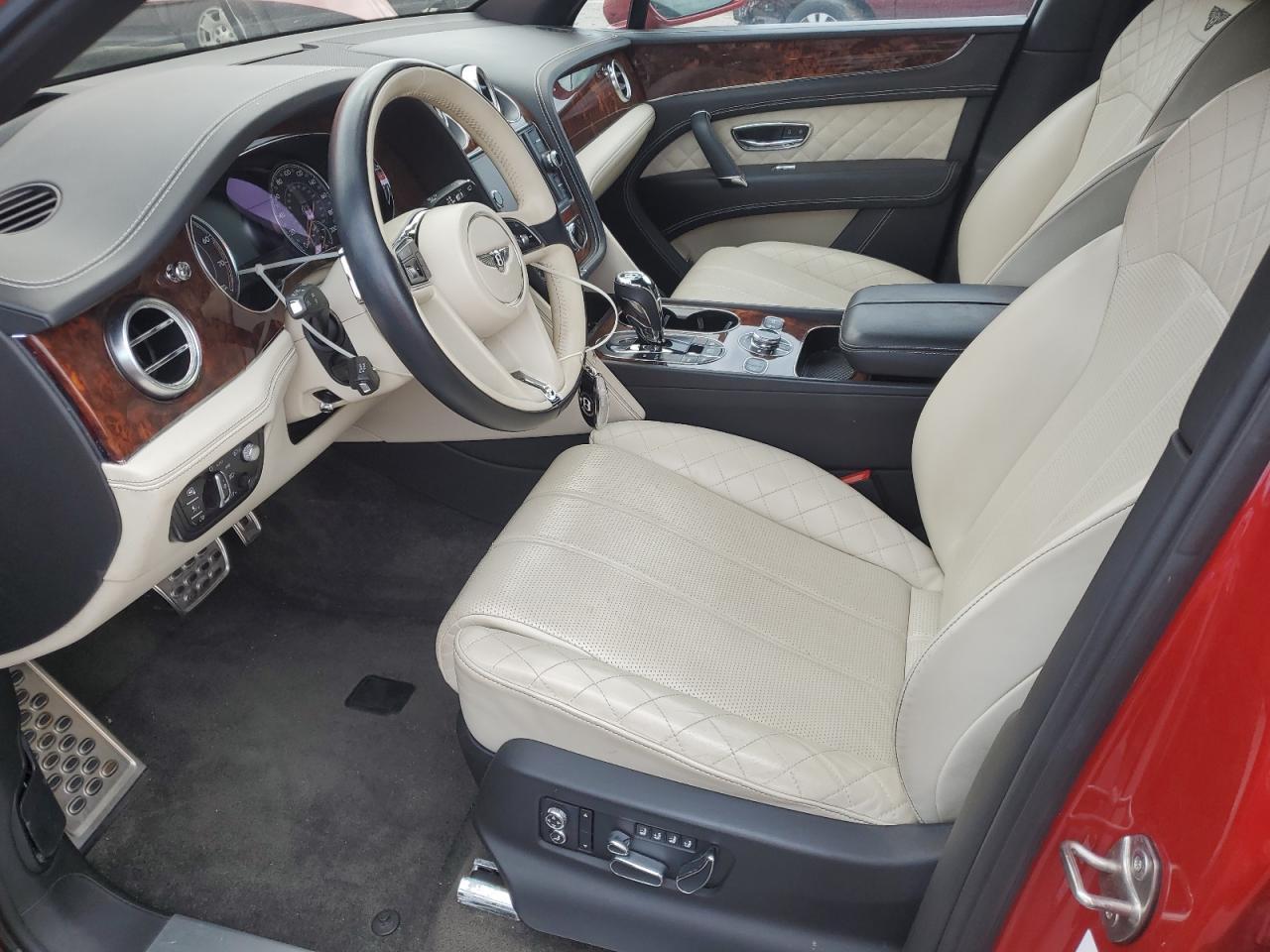 2017 Bentley Bentayga - Image 7