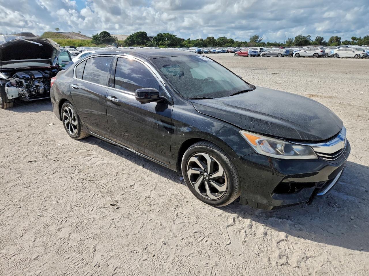 2017 Honda Accord Exl - Фото 4