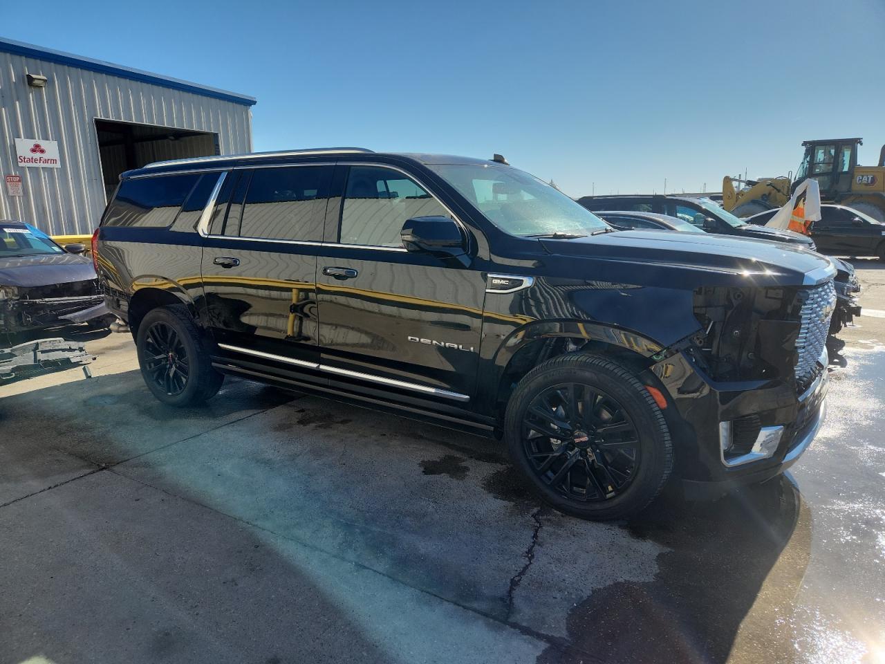 2023 GMC Yukon Xl Denali - Фото 4
