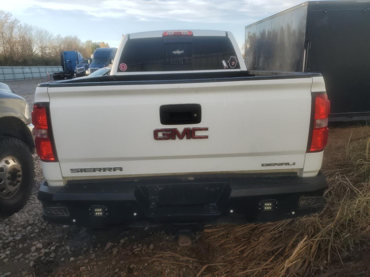 2016 GMC Sierra K3500 Denali - Image 6