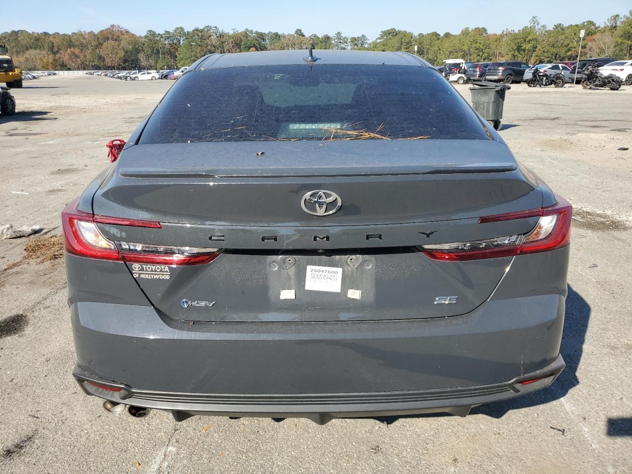 2025 Toyota Camry Xse - Фото 6