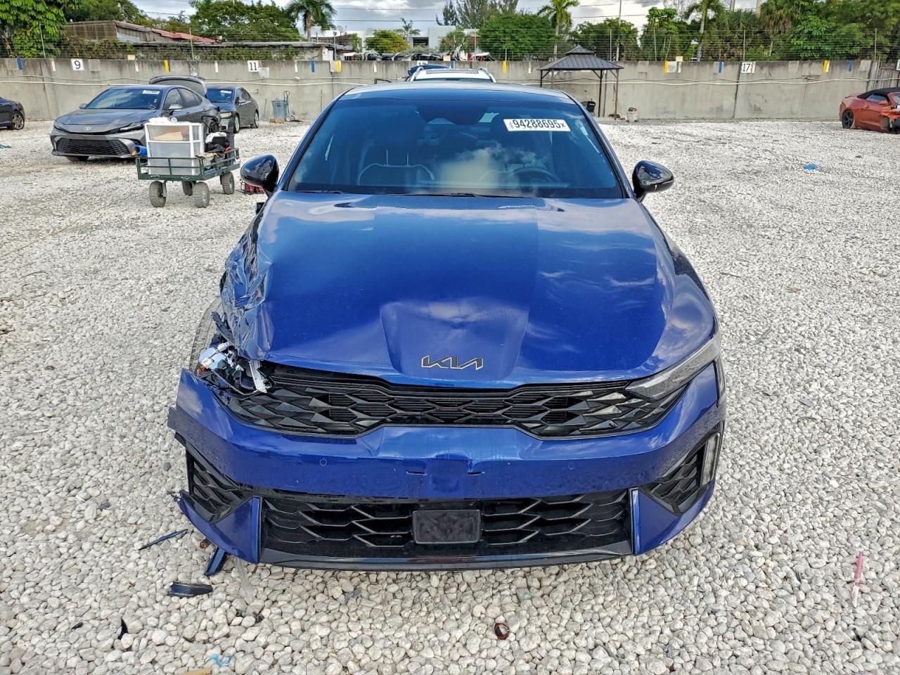 2025 Kia K5 Gt-Line - Image 5