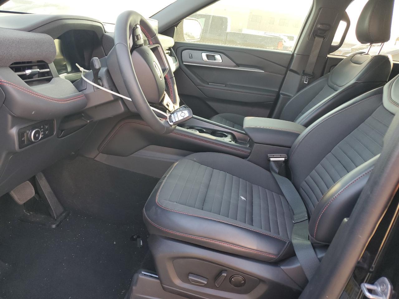 2025 Ford Explorer St-Line - Фото 7