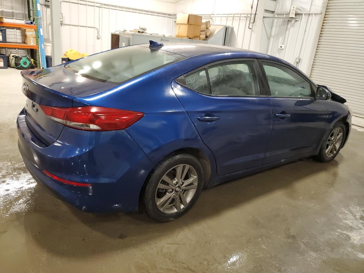 2018 Hyundai Elantra Sel - Фото 3