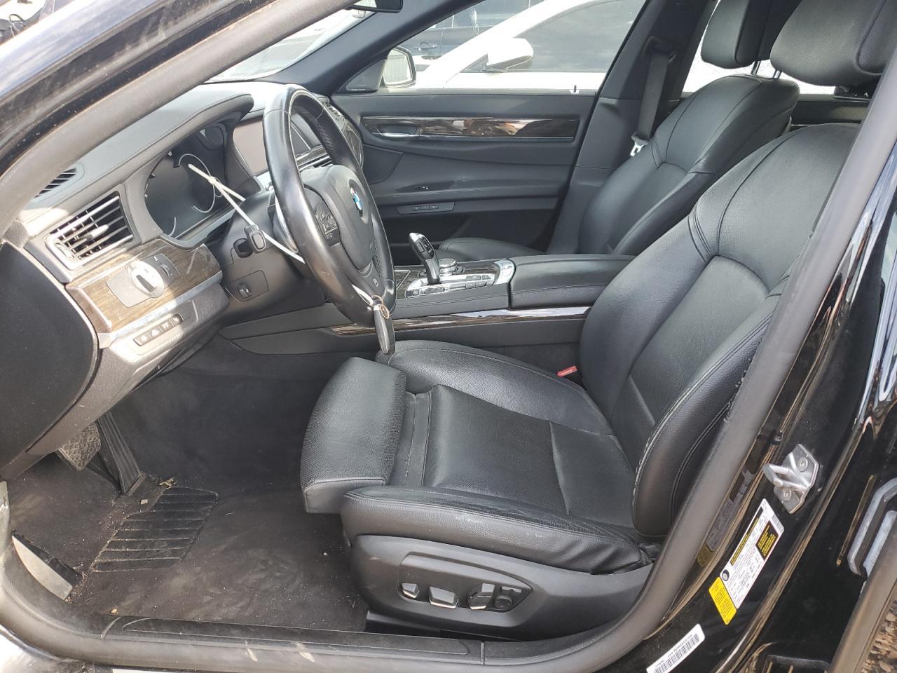 2015 BMW 740 I - Фото 7