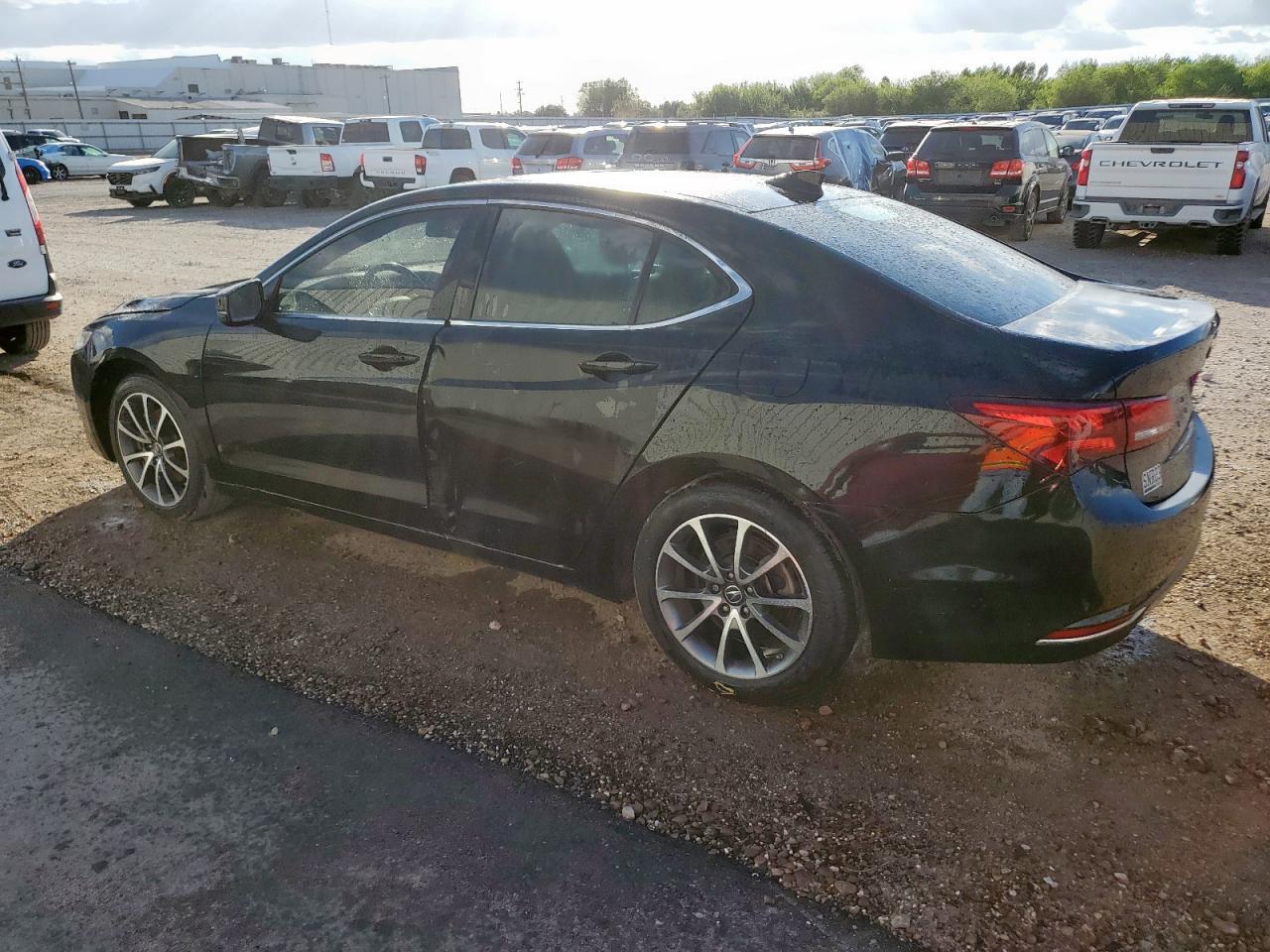 2017 Acura Tlx - Фото 2