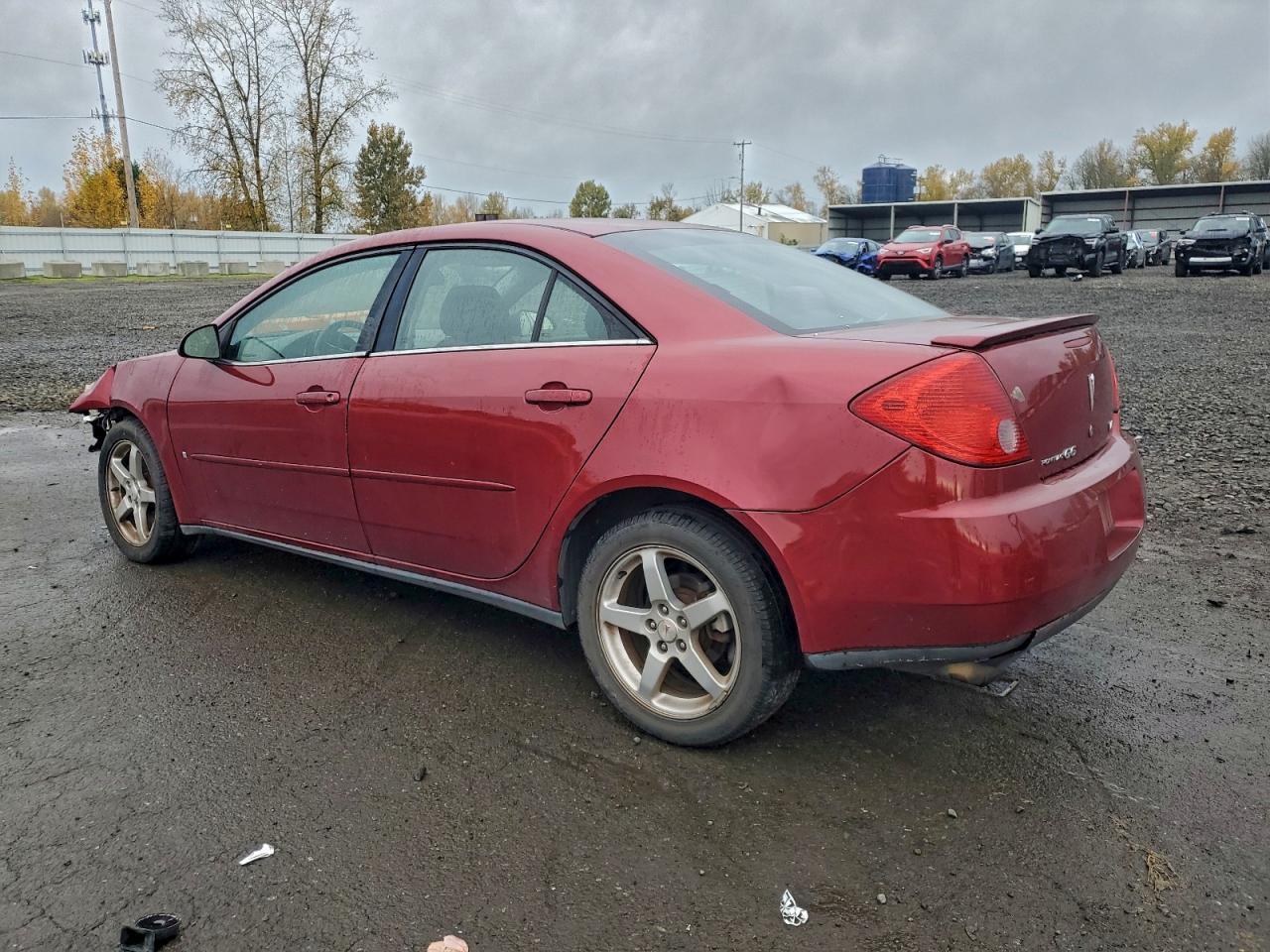 2009 Pontiac G6 - Image 2