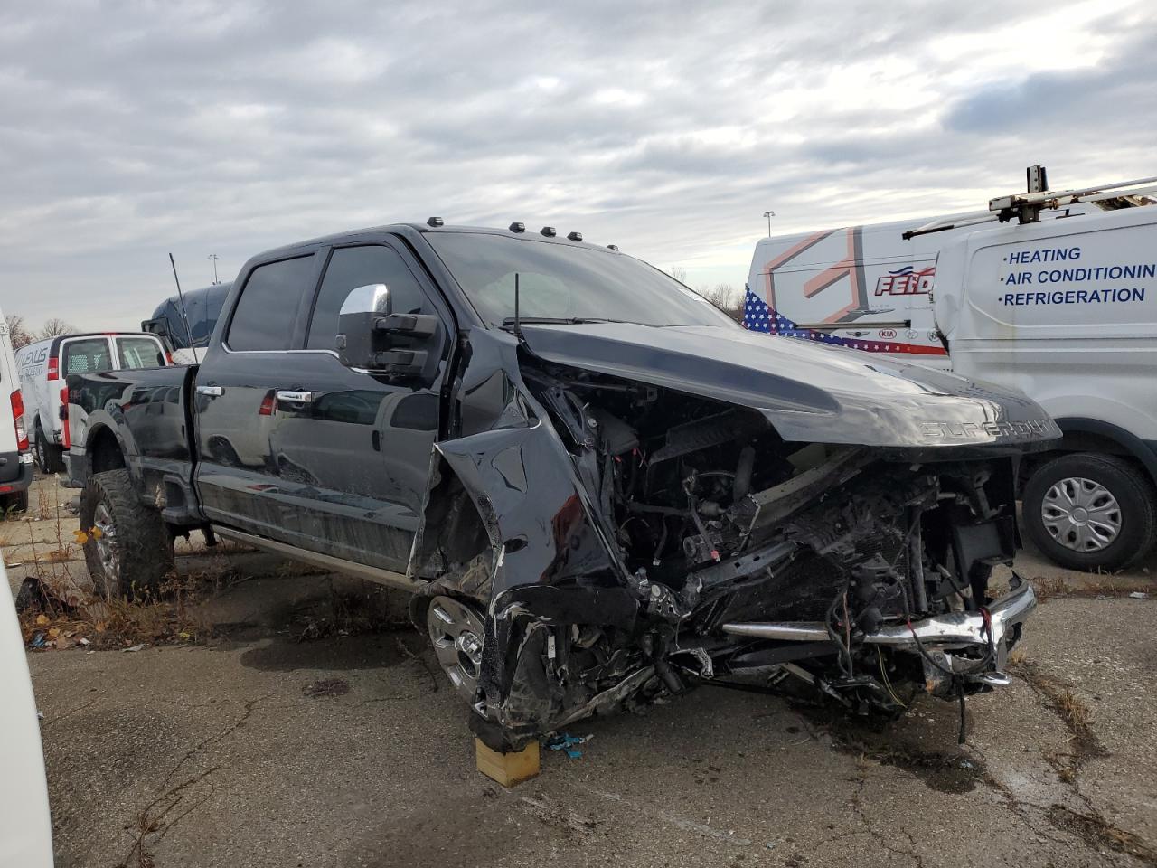 2024 Ford F250 Super Duty - Фото 4