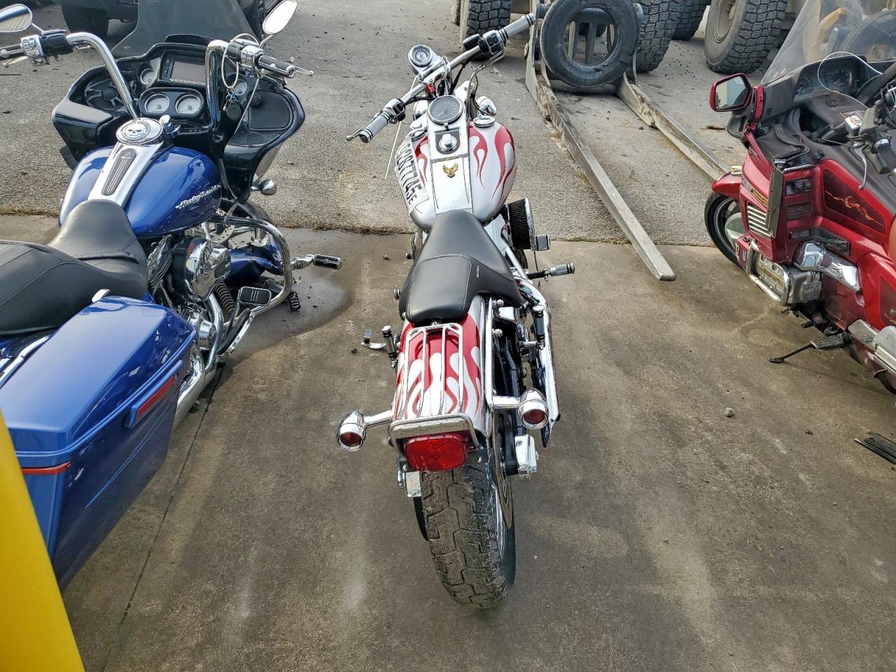 2004 Harley-Davidson Fxsti - Image 4