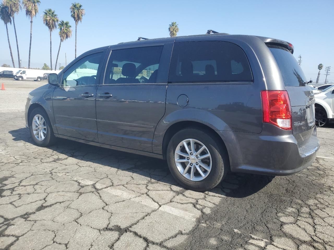 2016 Dodge Grand Caravan Sxt - Фото 2