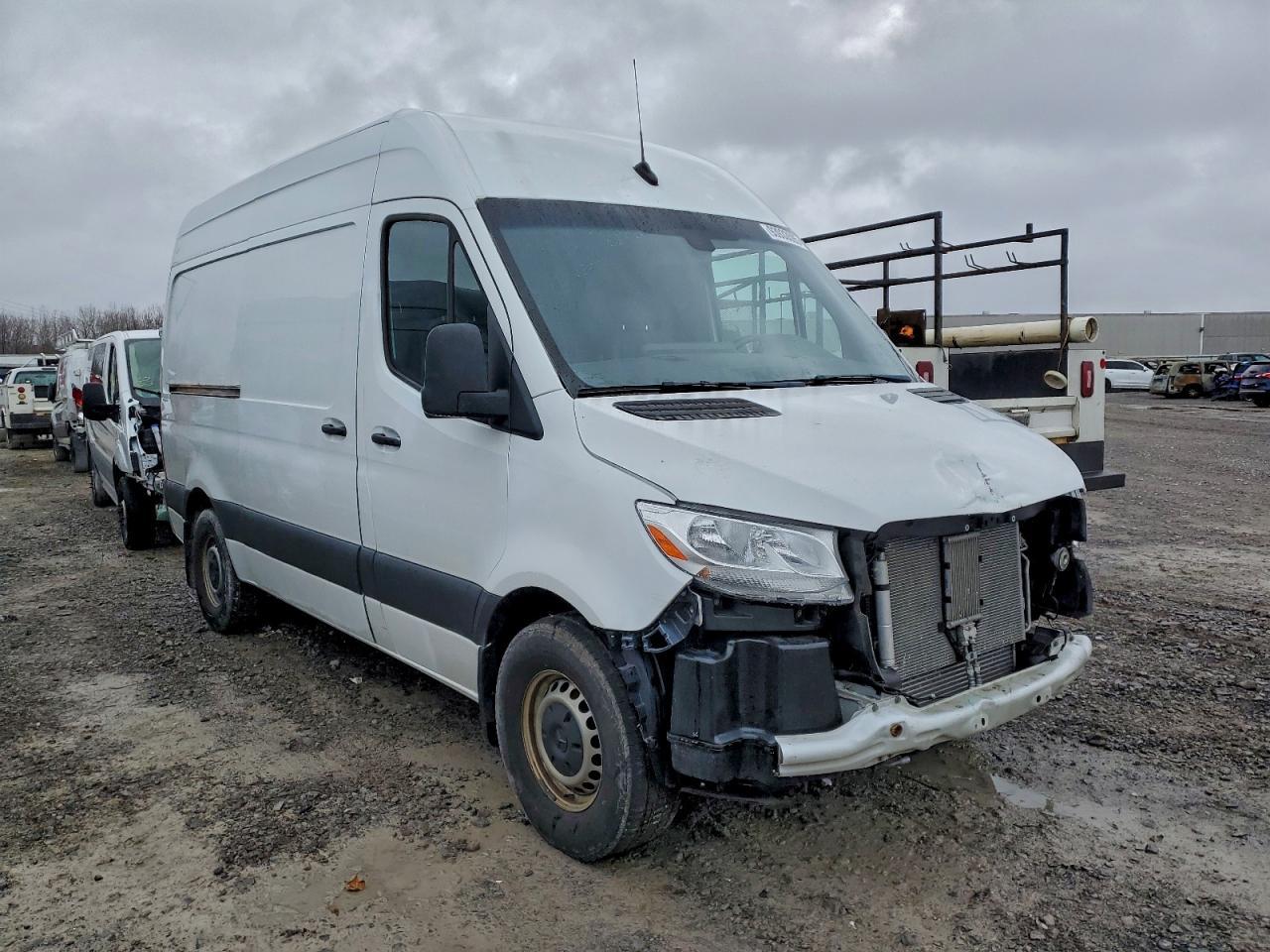 2021 Mercedes-Benz Sprinter 2500 - Фото 4