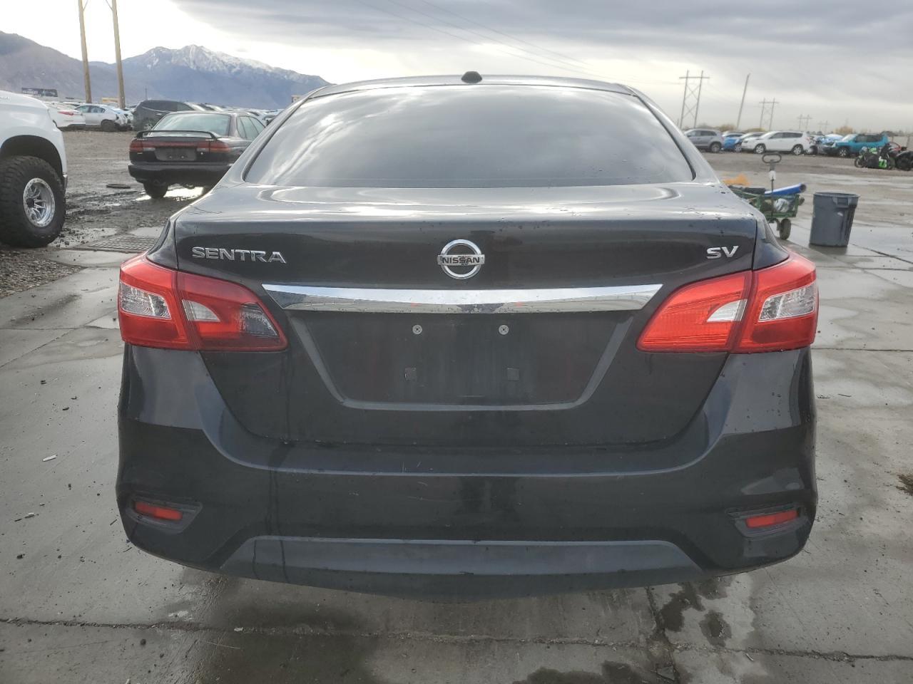 2016 Nissan Sentra S - Фото 6