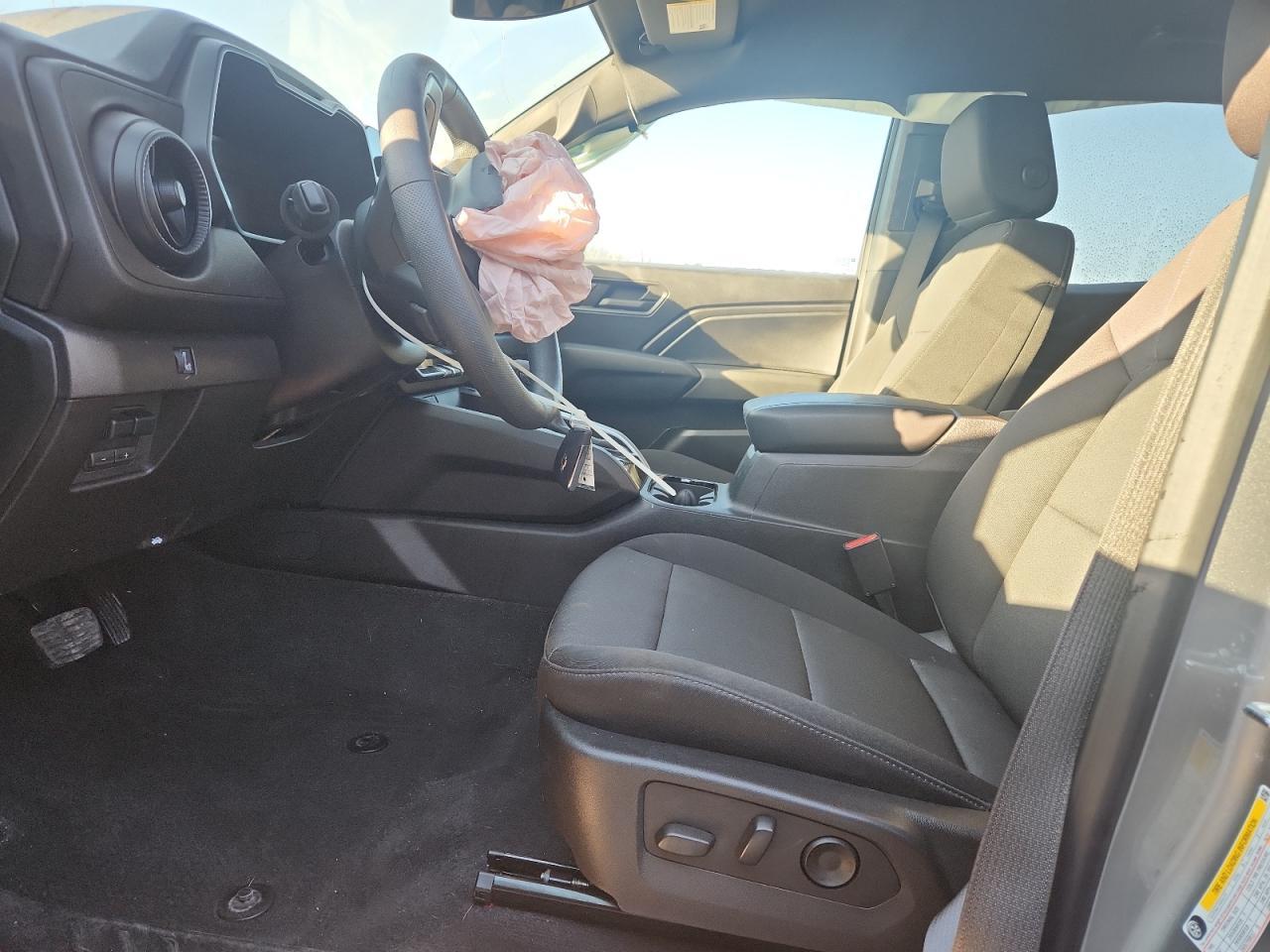 2024 Chevrolet Colorado Trail Boss - Image 7