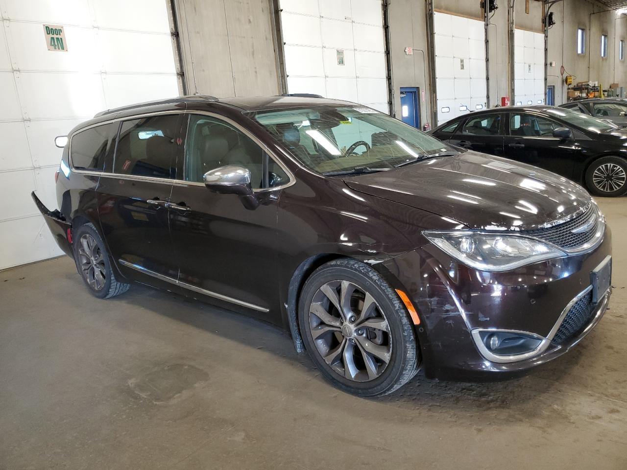 2017 Chrysler Pacifica Limited - Фото 4