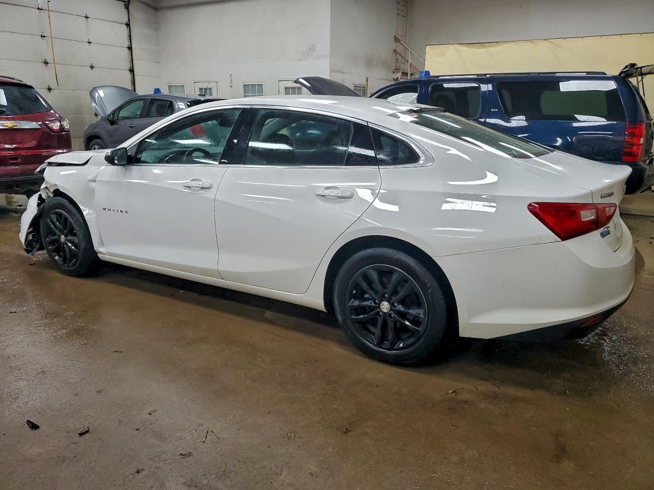 2018 Chevrolet Malibu Lt - Фото 2