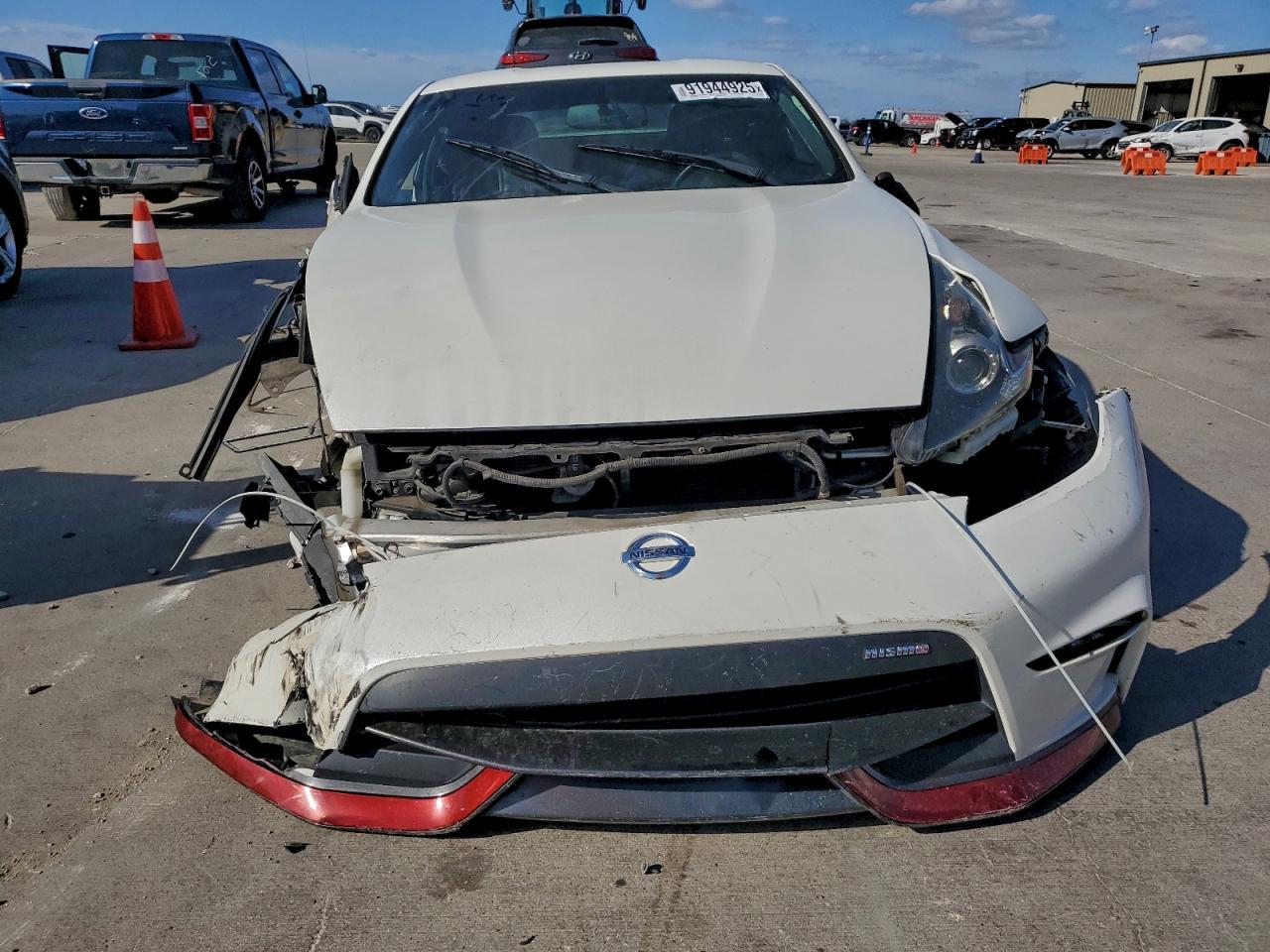 2016 Nissan 370Z Nismo Tech - Фото 5