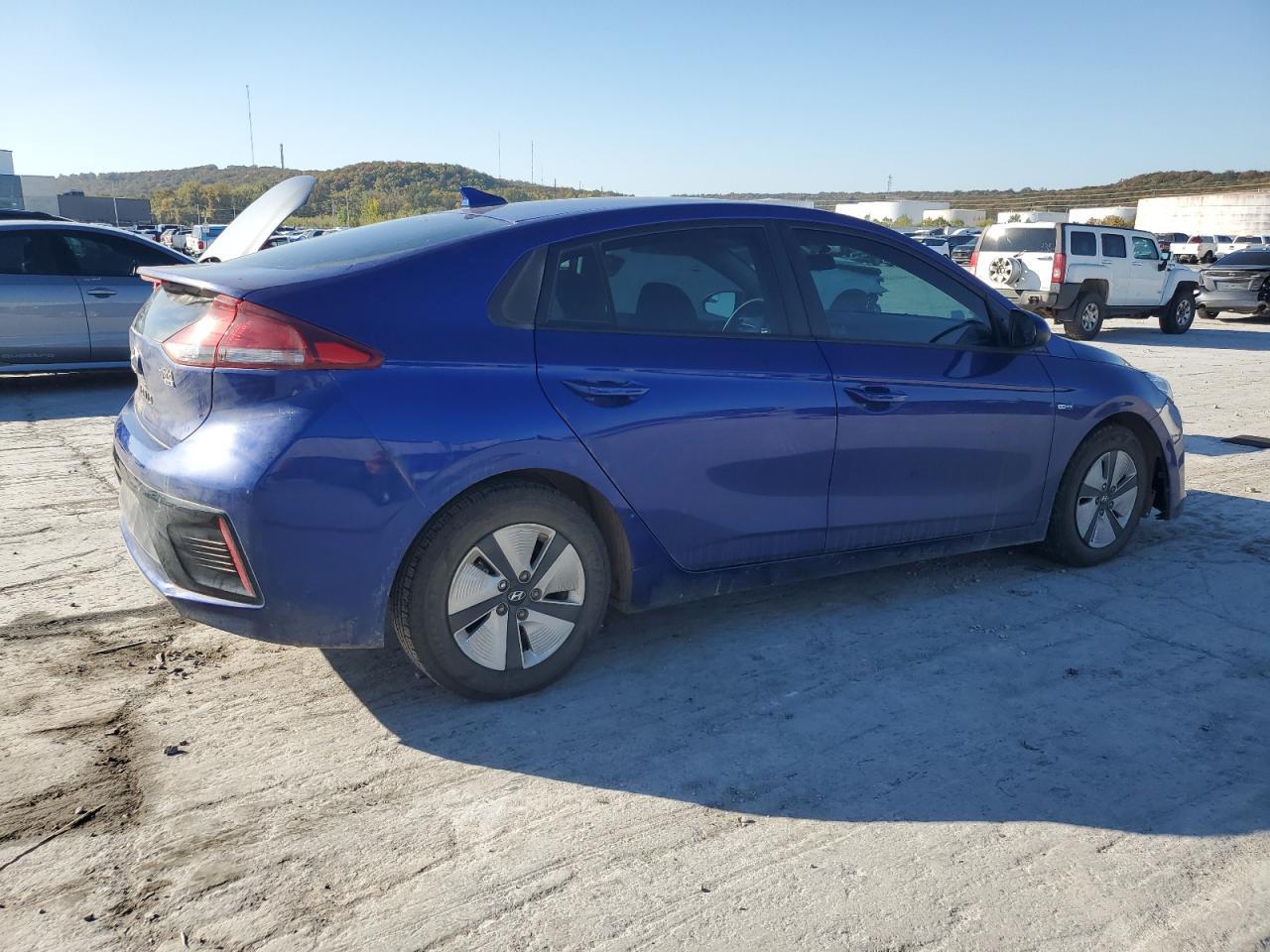 2019 Hyundai Ioniq Blue - Фото 3