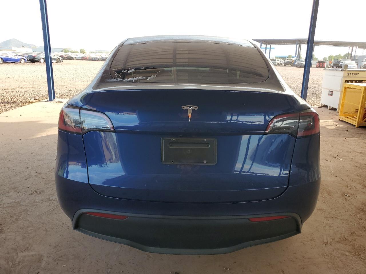 2024 Tesla Model Y - Фото 6