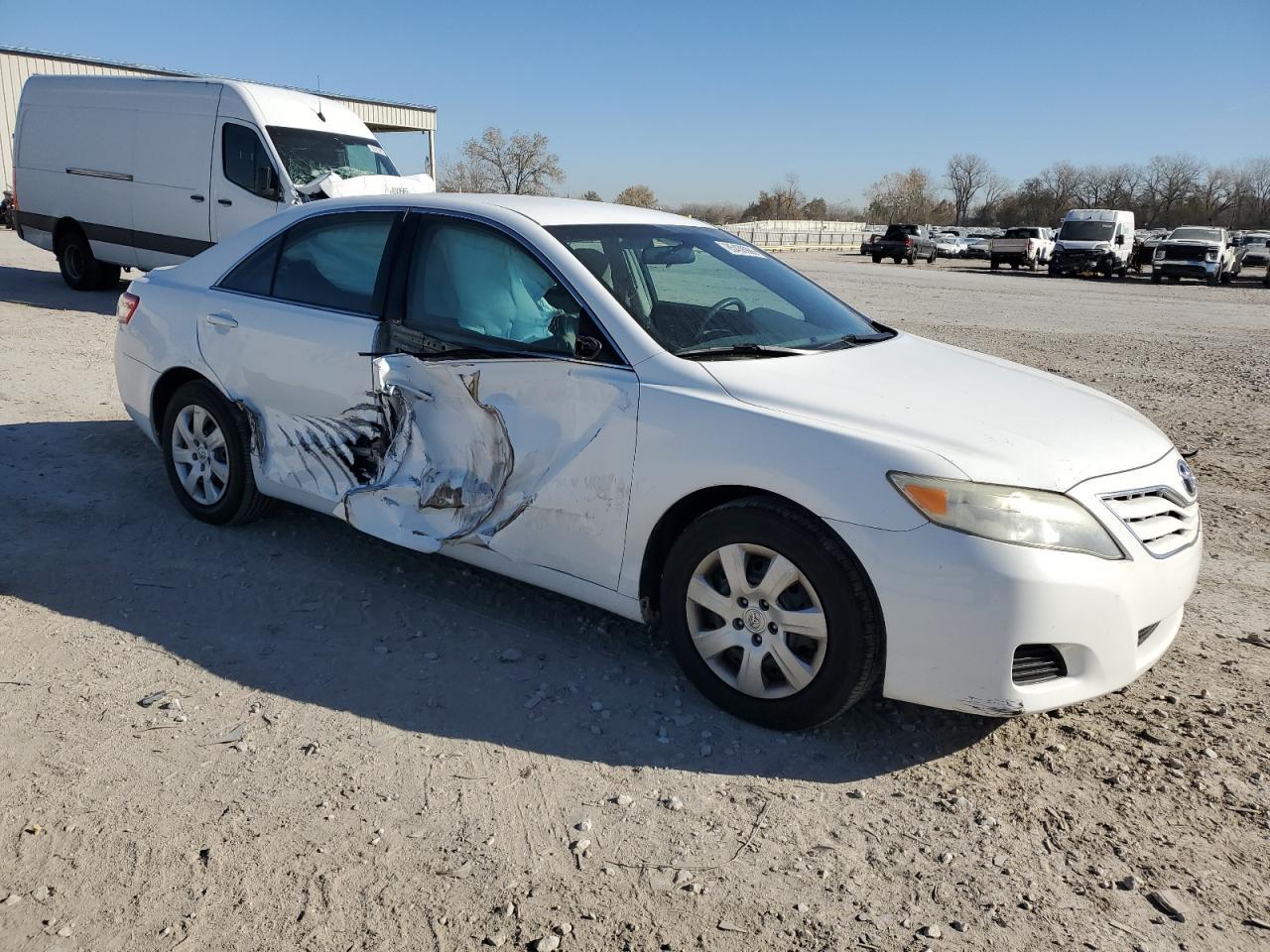2011 Toyota Camry Base - Image 4