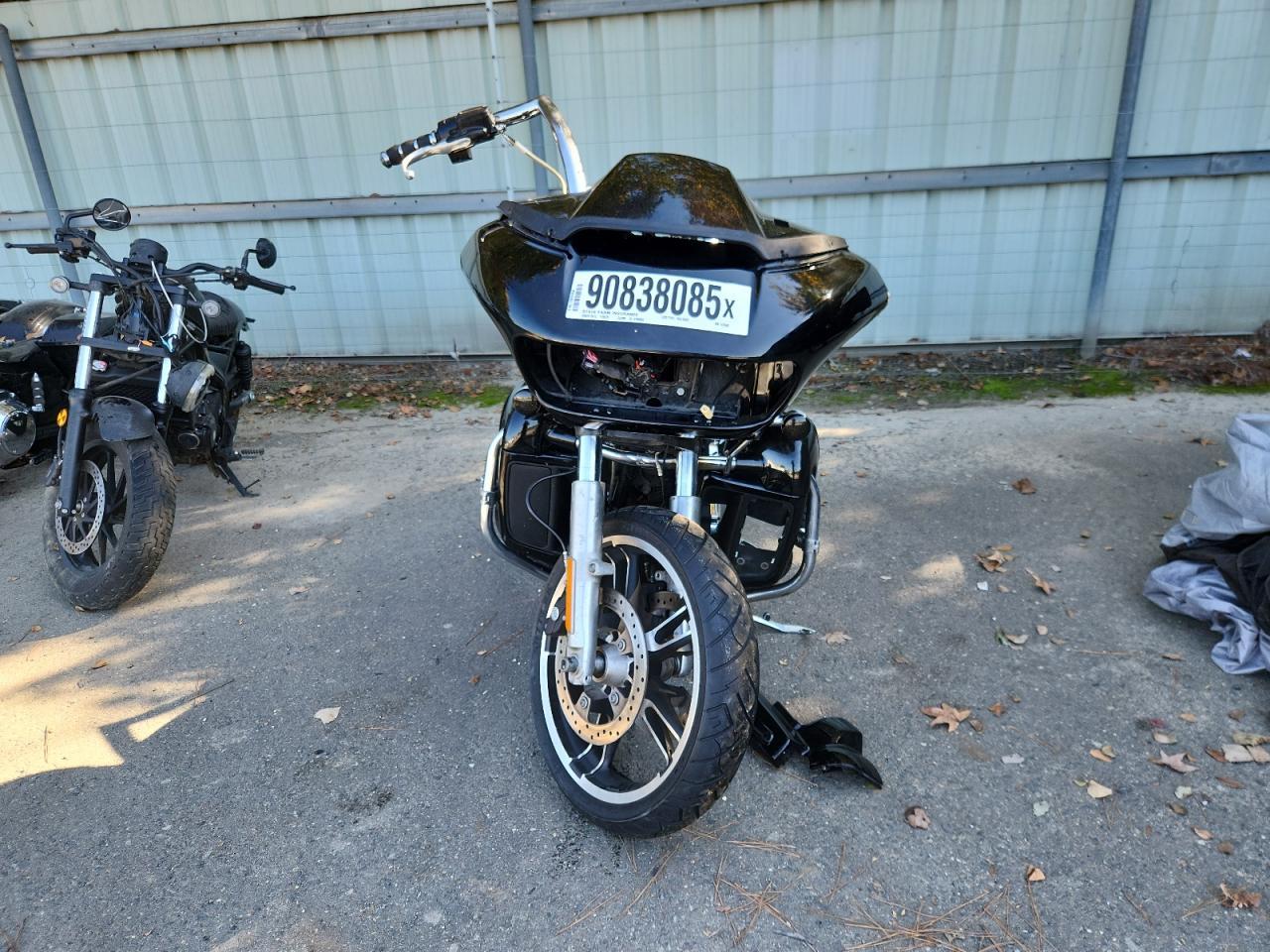 2016 Harley-Davidson Fltrxs Road Glide Special - Фото 2