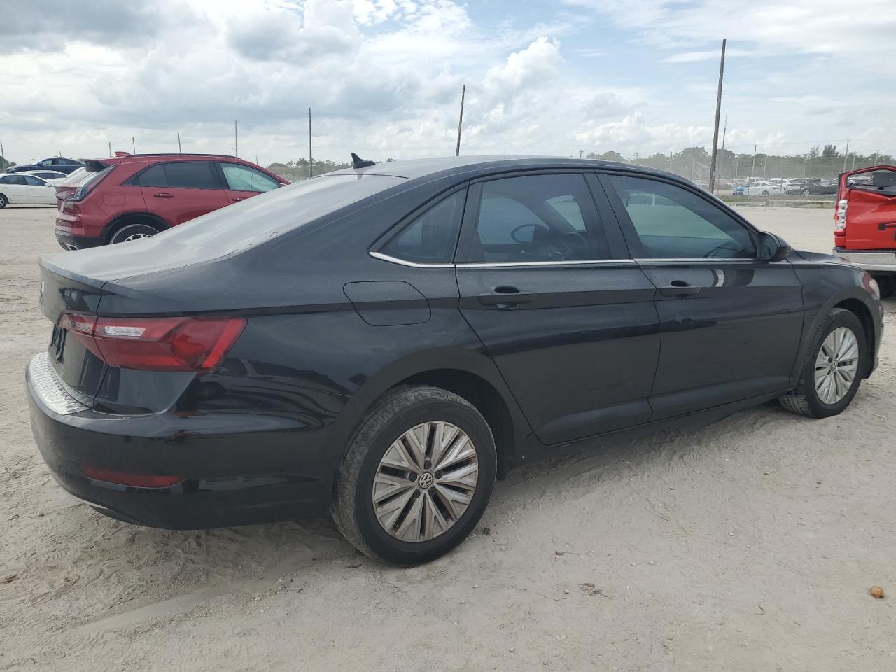 2020 Volkswagen Jetta S - Фото 3