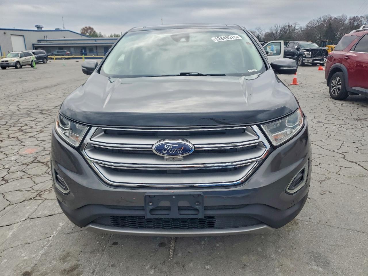 2017 Ford Edge Titanium - Image 5