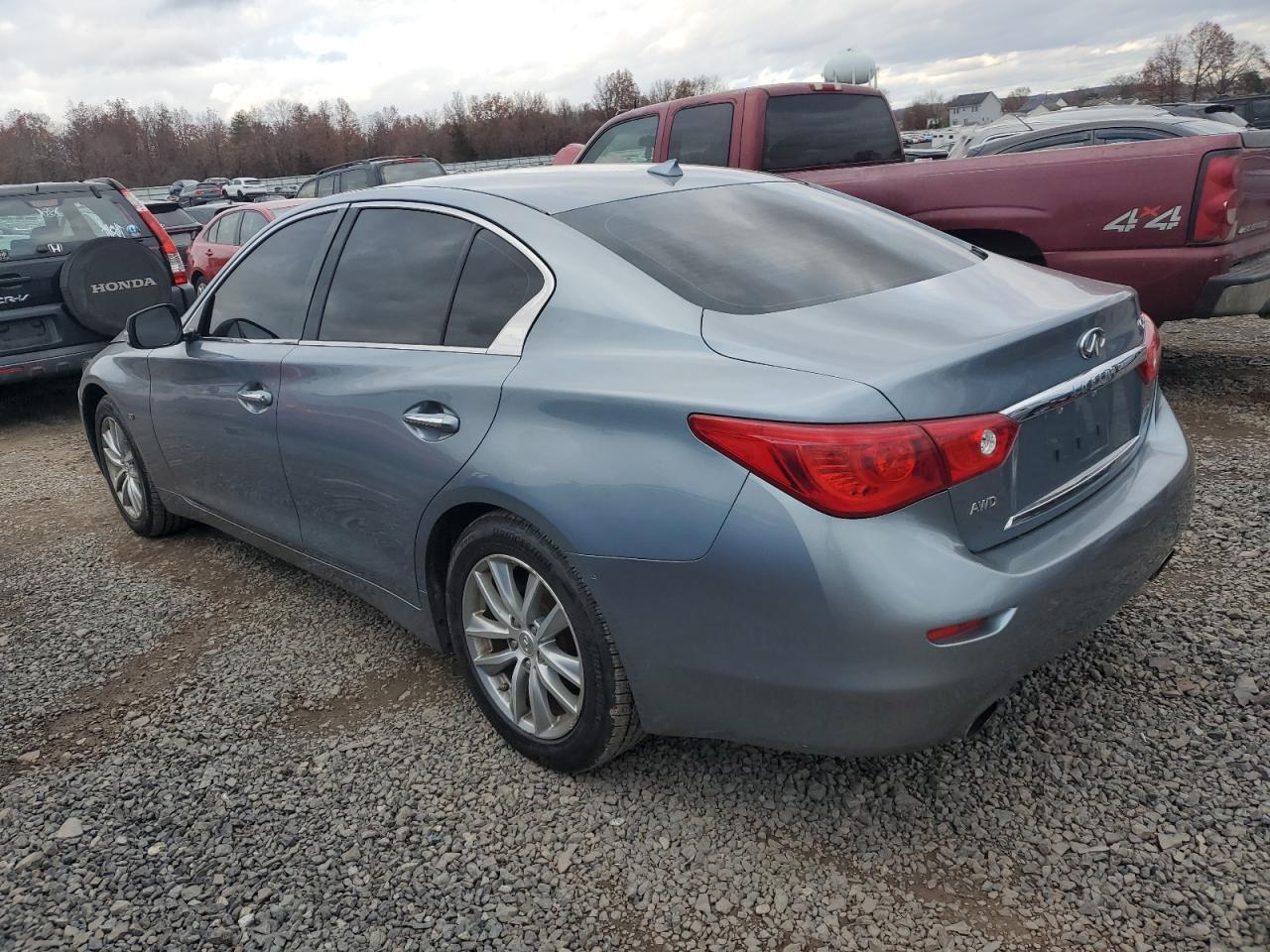 2015 Infiniti Q50 Base - Фото 2