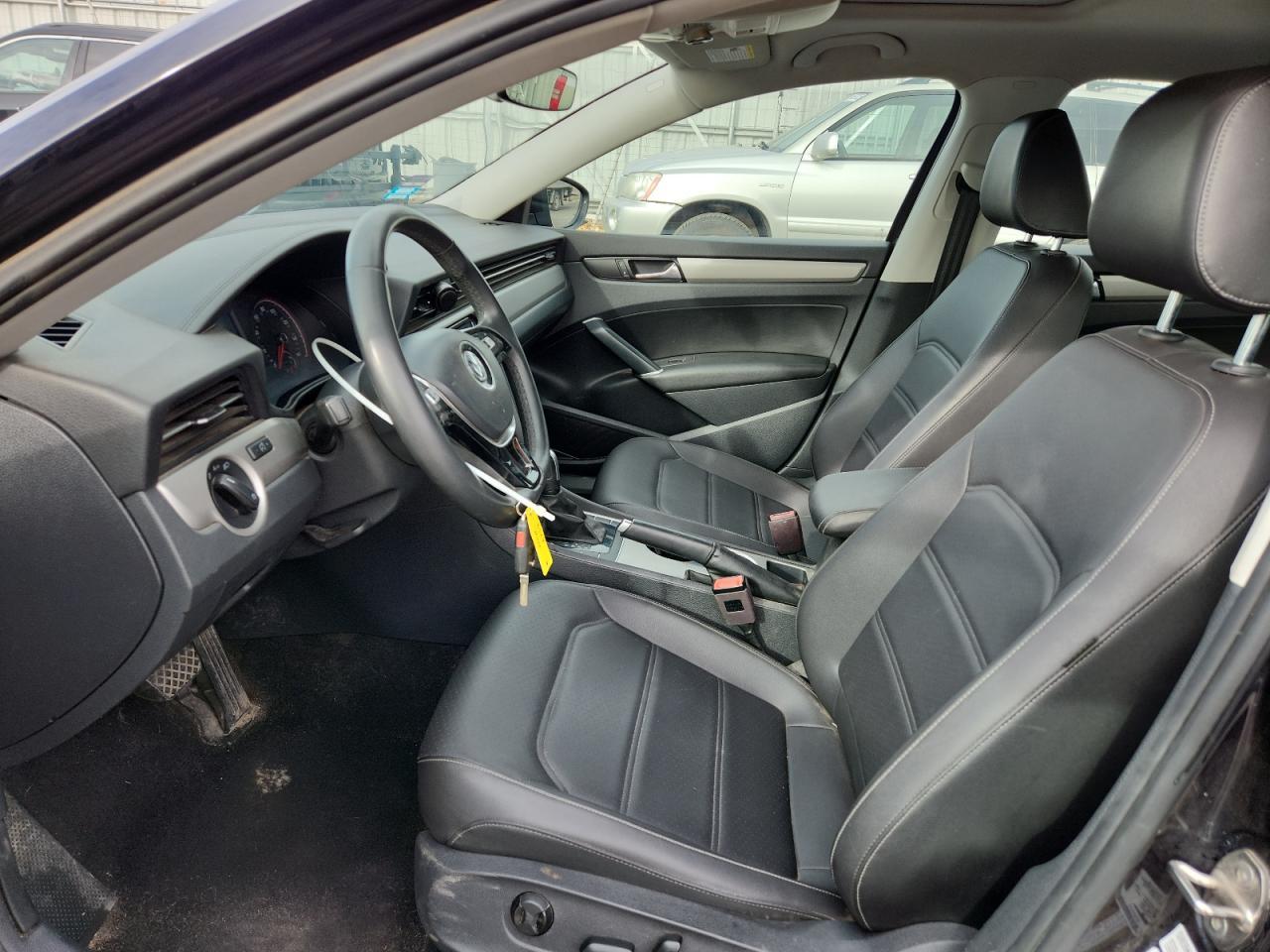 2021 Volkswagen Passat Se - Фото 7