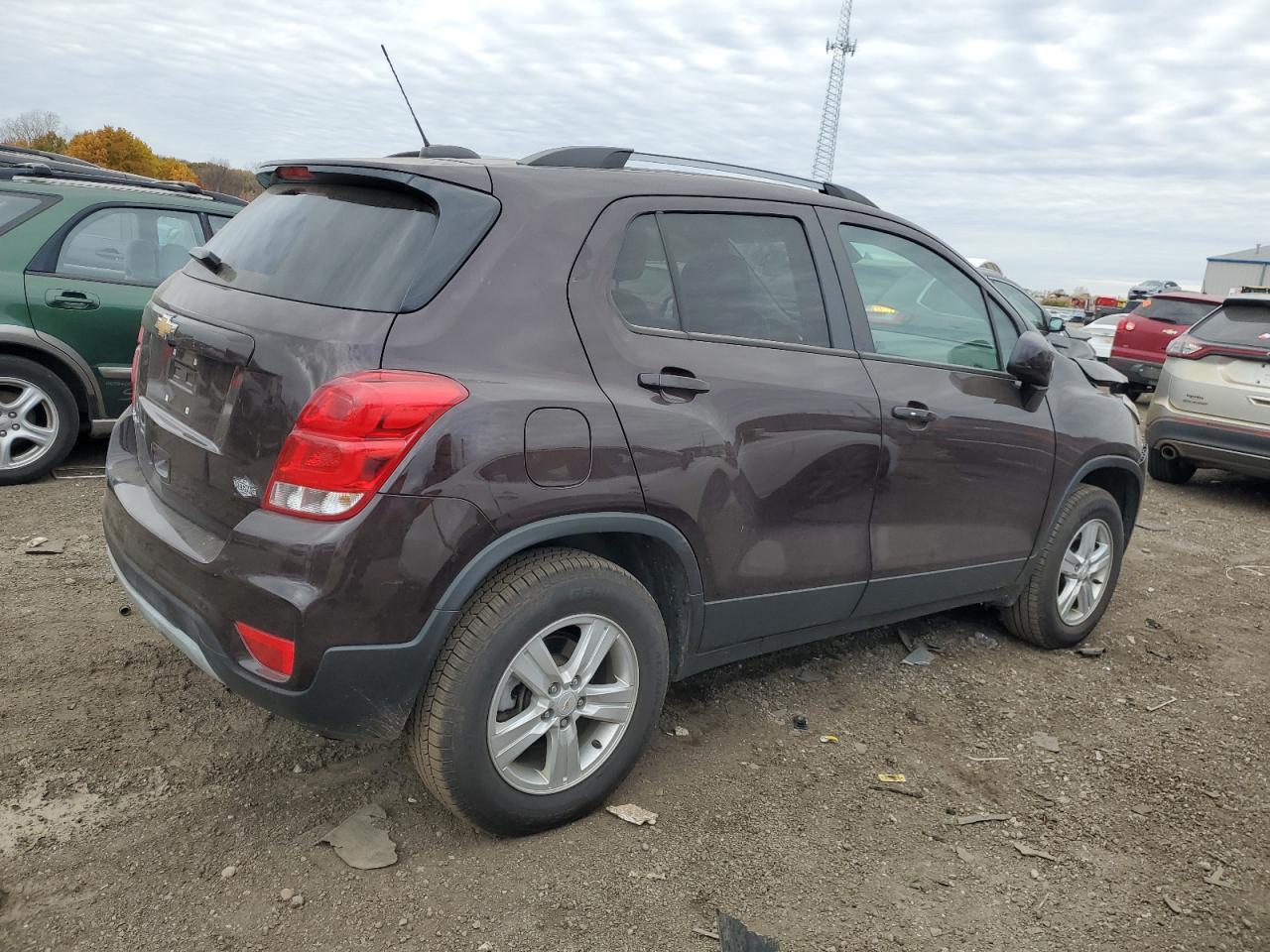 2021 Chevrolet Trax 1Lt - Image 3