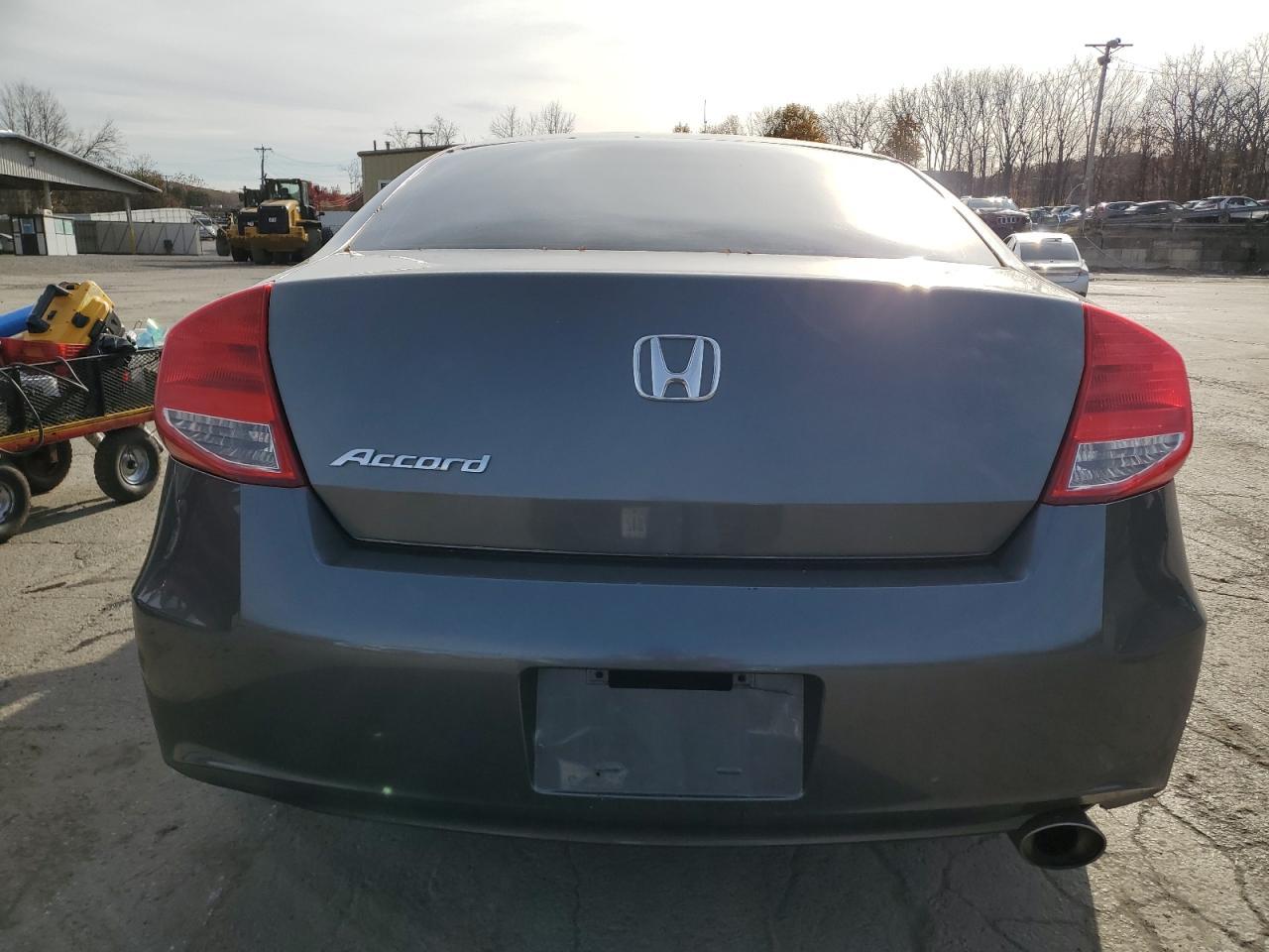 2012 Honda Accord Lx - Image 6